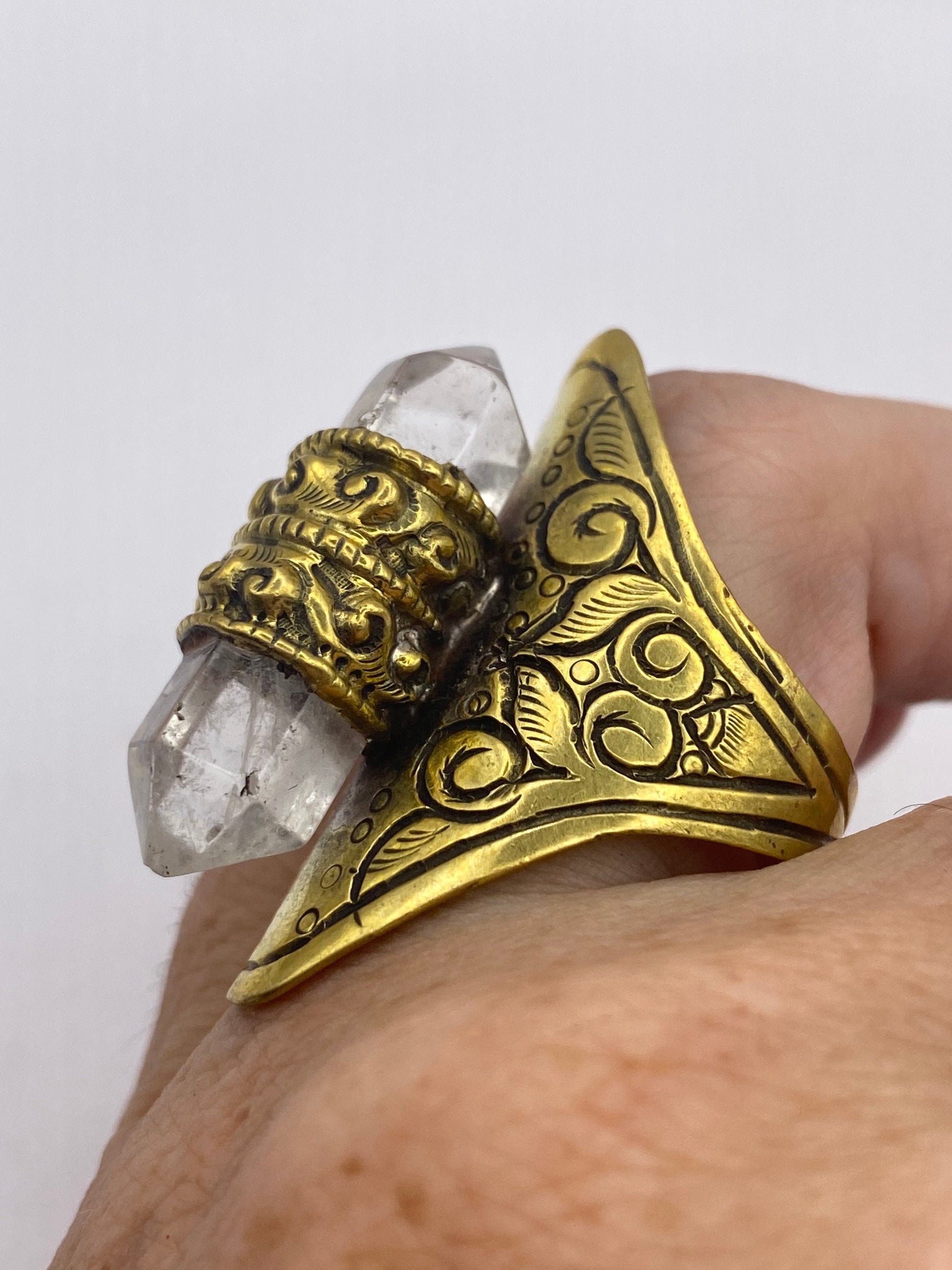 Vintage Quartz Crystal Golden Bronze Ring