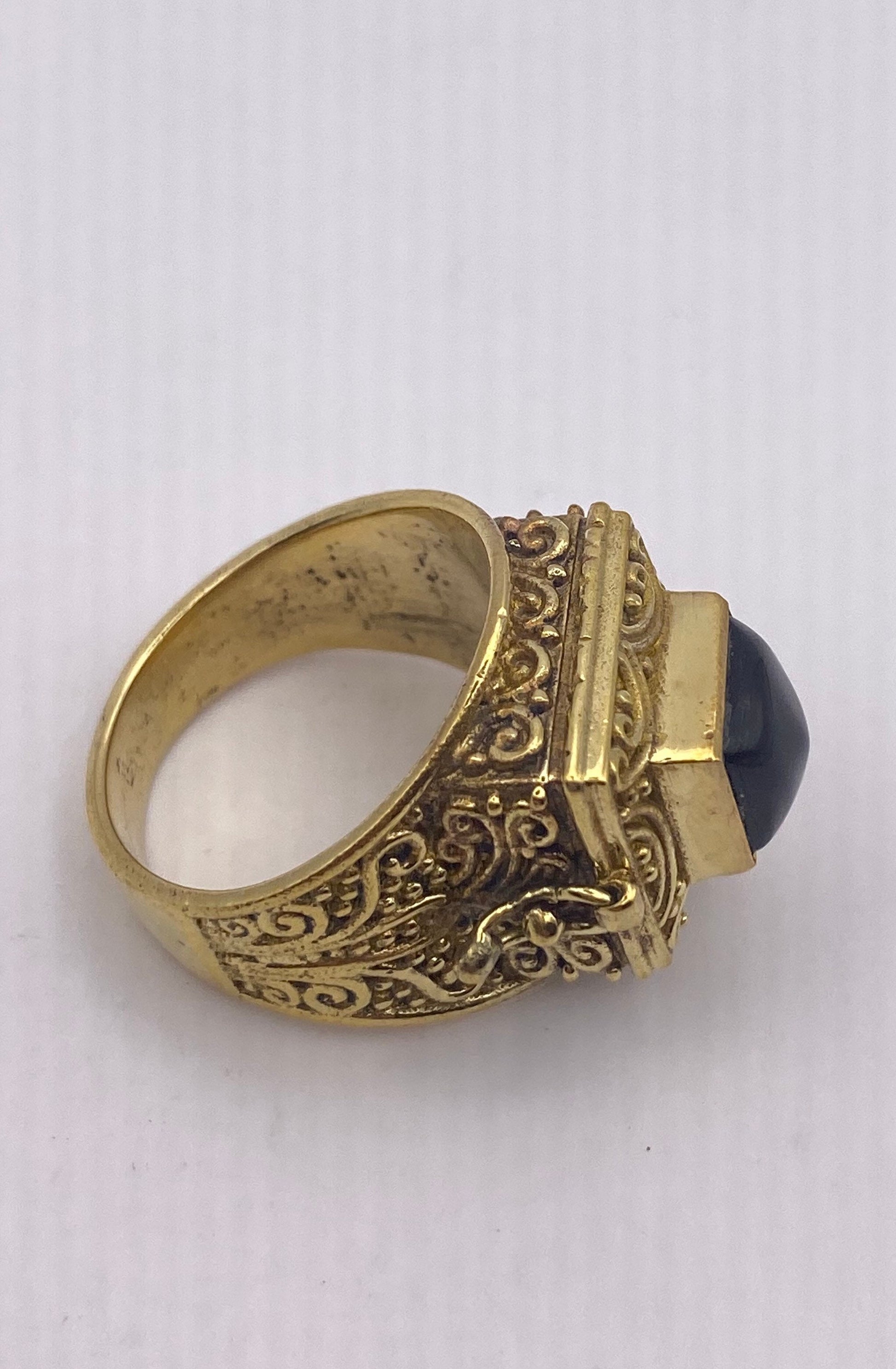 Vintage Black Onyx Brass Poison Pillbox Ring