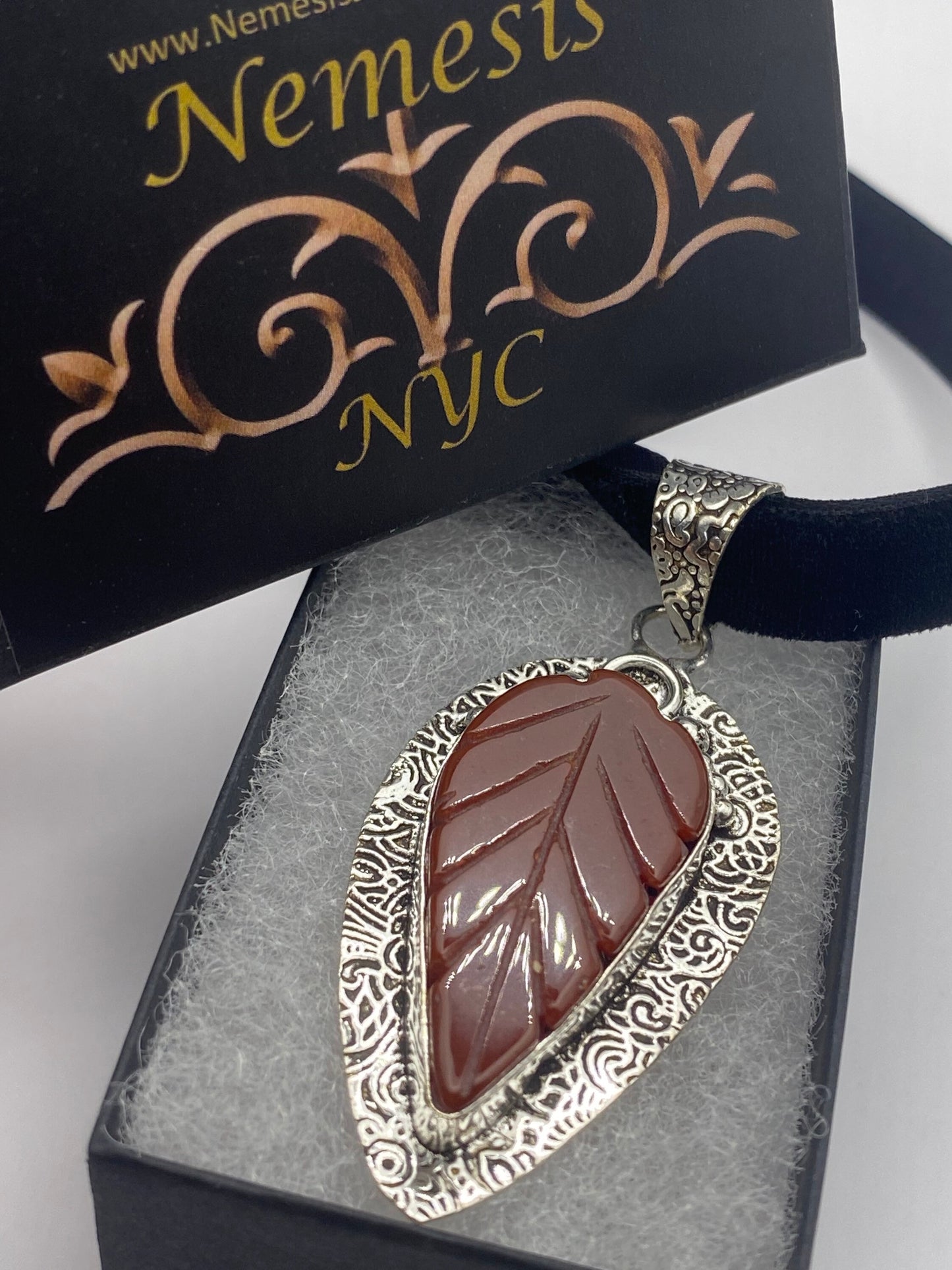 Vintage Carnelian Leaf Choker Necklace Pendant