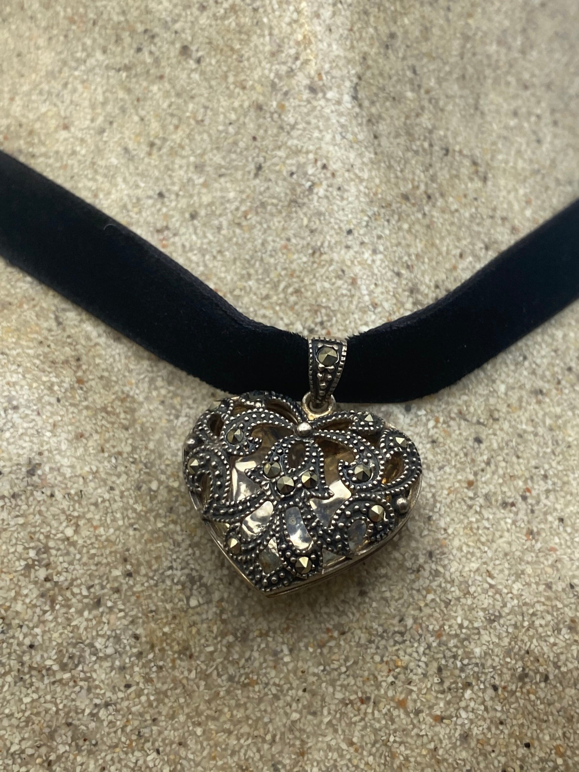 Vintage Deco Marcasite Heart Locket Choker 925 Sterling Silver Necklace