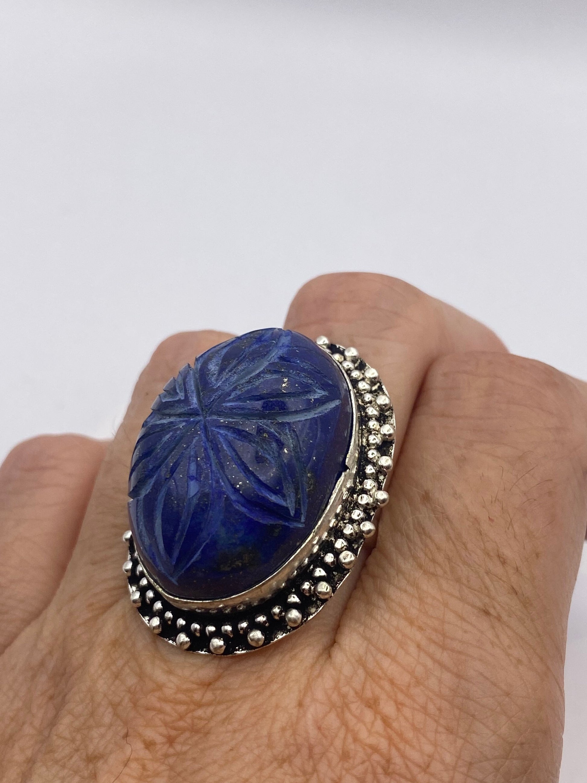 Vintage Blue Flower Carved Lapis Lazuli Ring