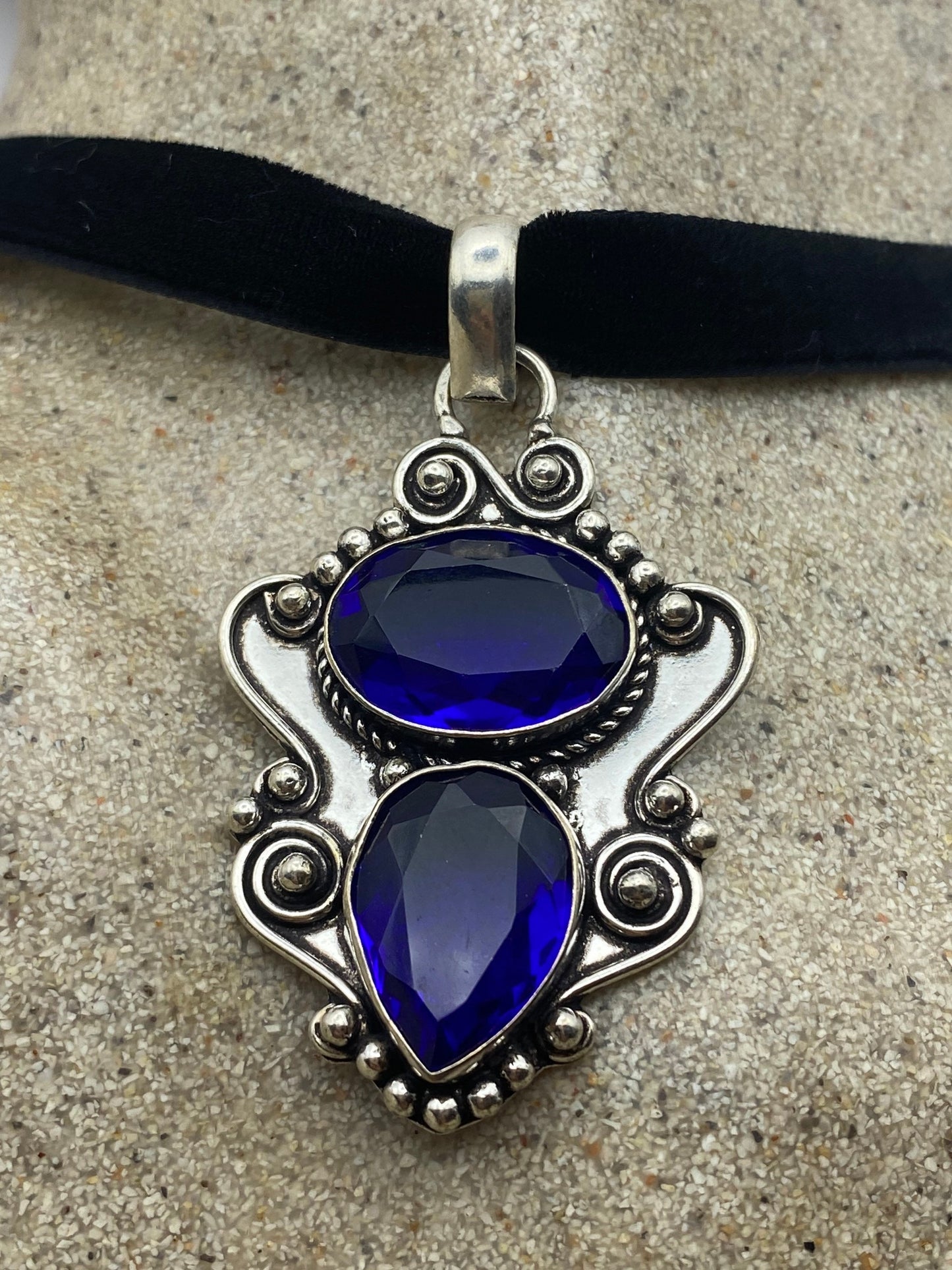Vintage Colbolt Blue Glass Choker Silver Finished Necklace