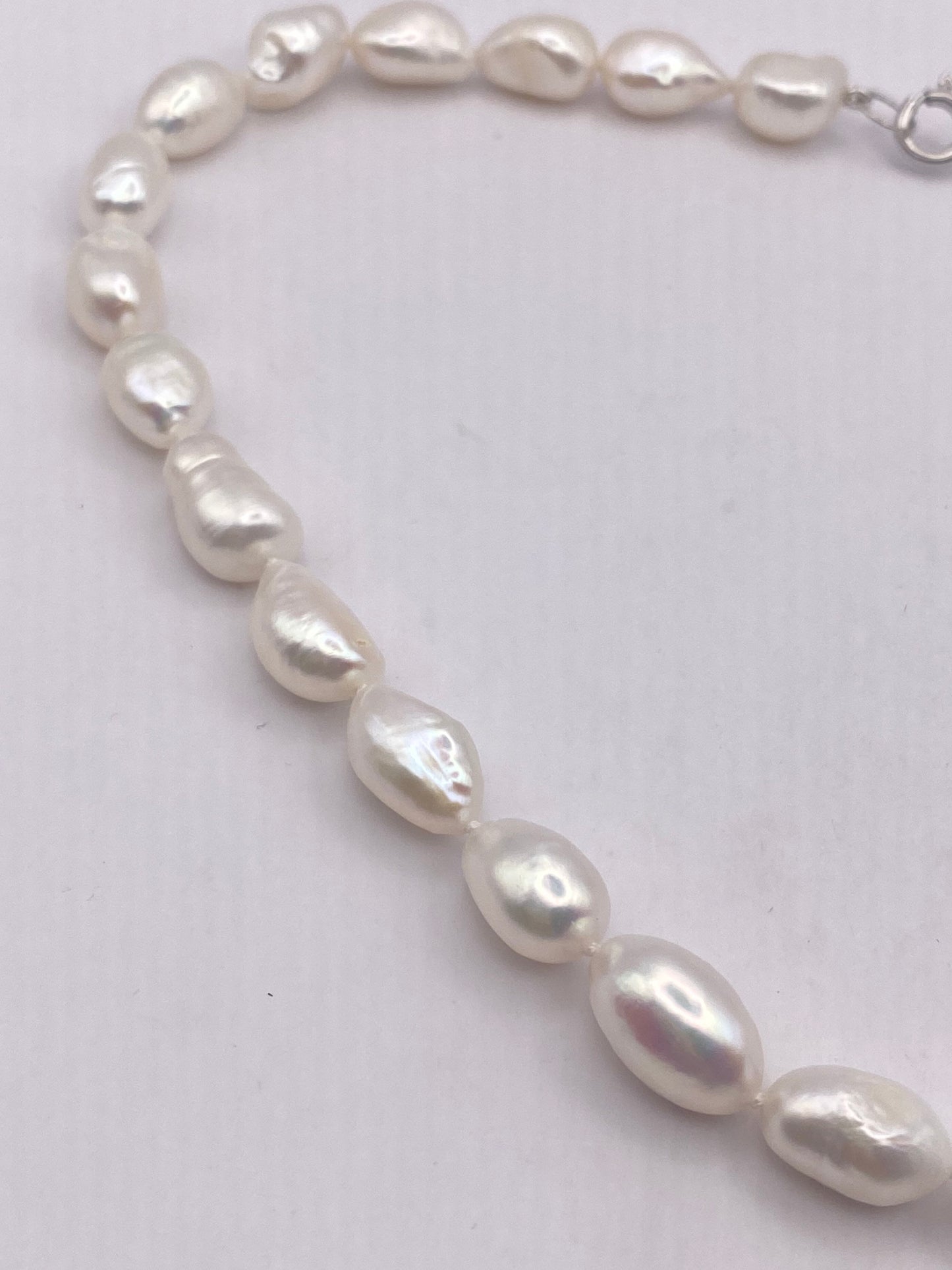 Vintage Hand Knotted White Pearl 16 inch Necklace