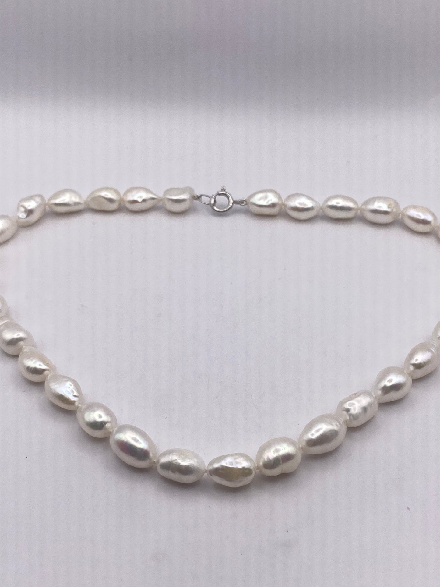 Vintage Hand Knotted White Pearl 16 inch Necklace