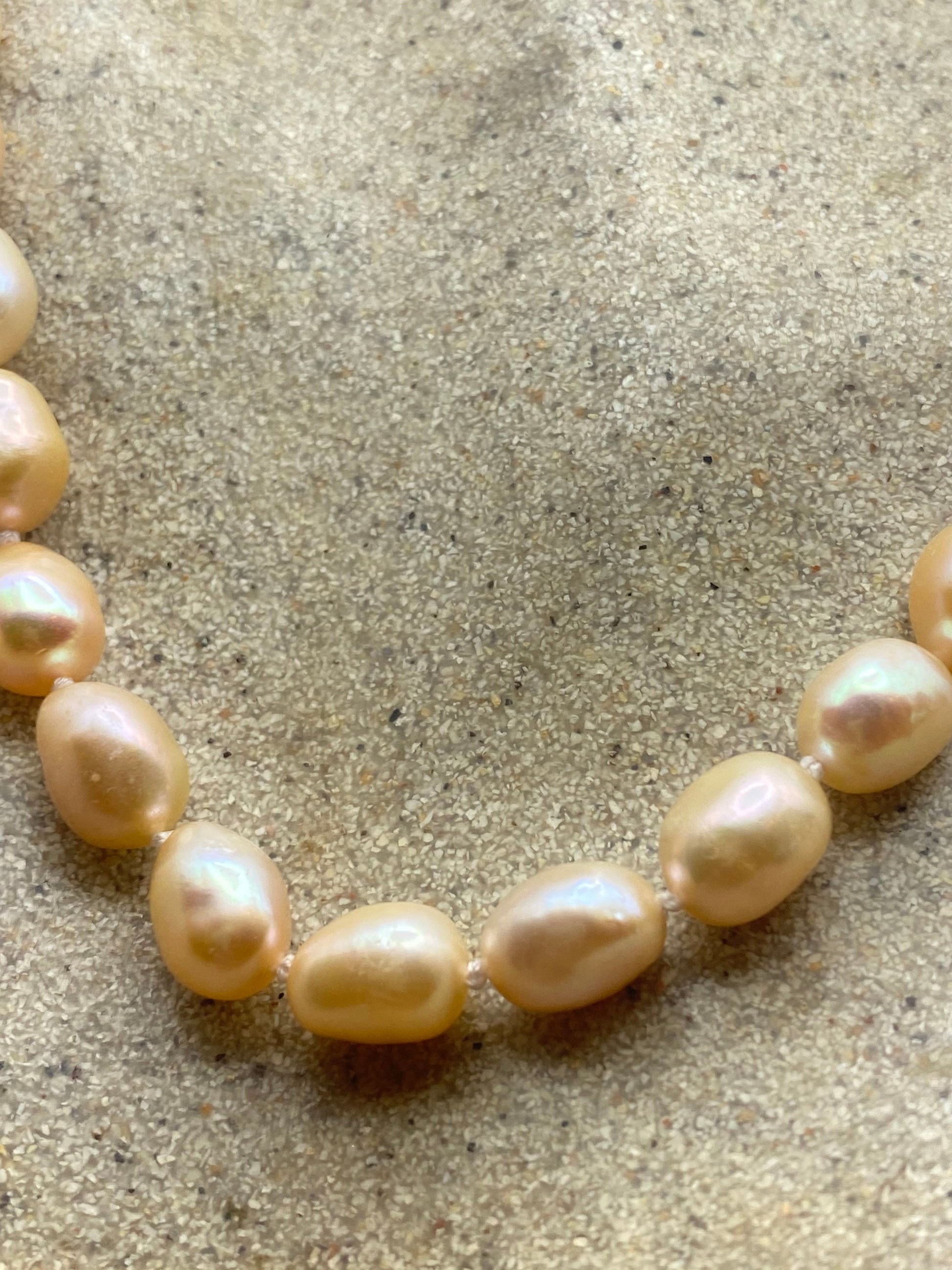 Vintage Hand Knotted Peach Pearl 16 inch Necklace