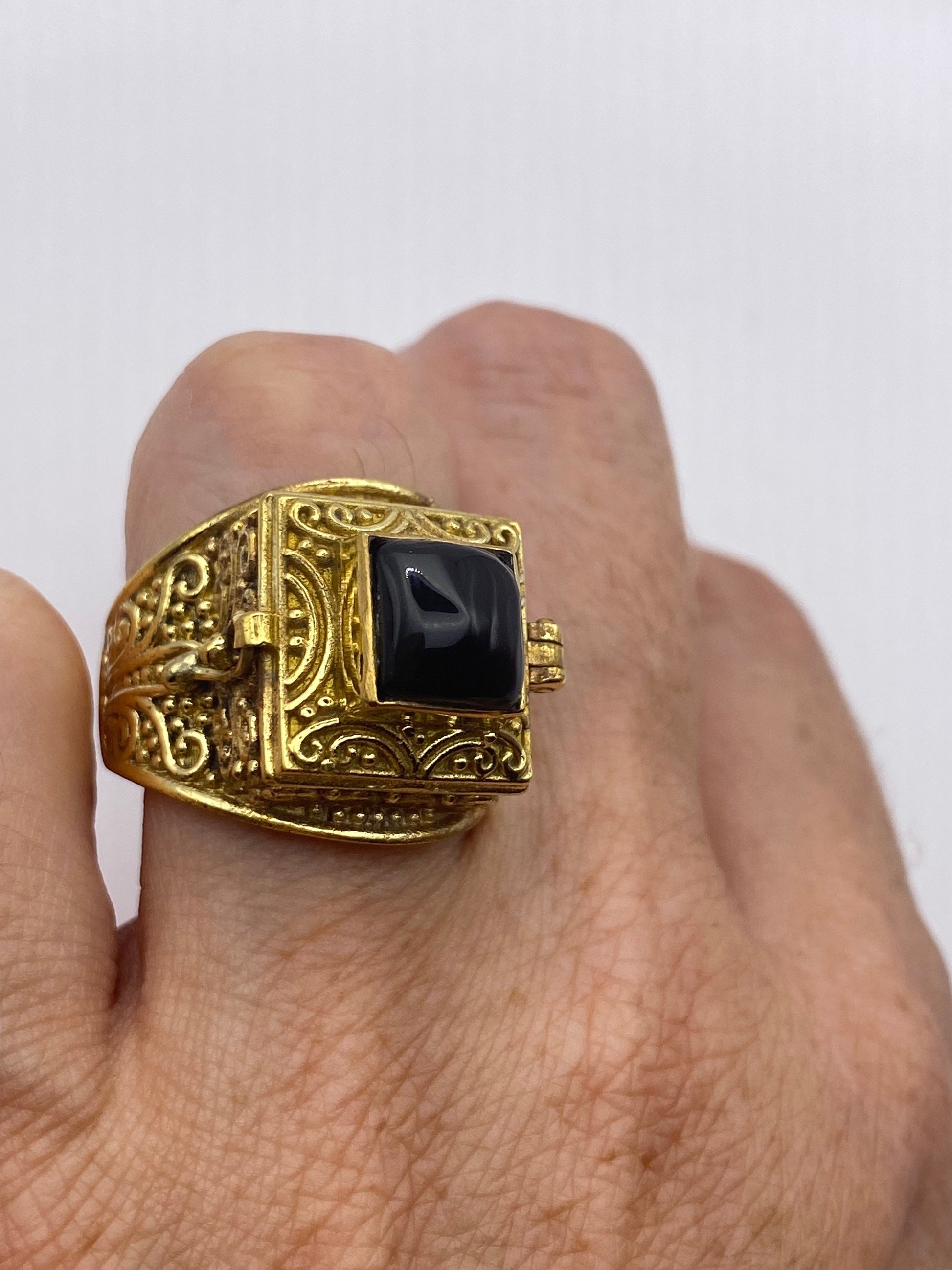 Vintage Black Onyx Brass Poison Pillbox Ring