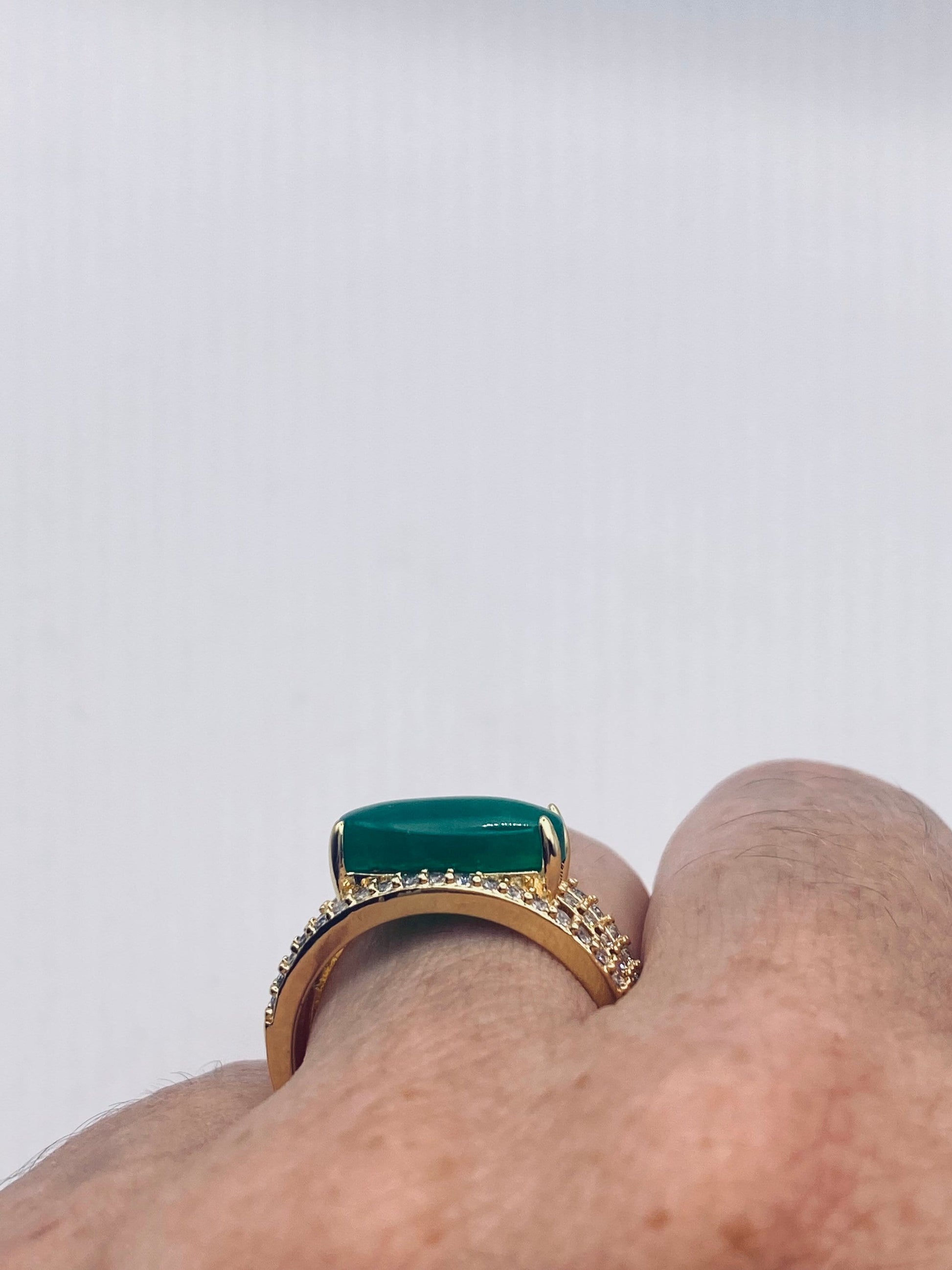 Vintage Lucky Green Nephrite Jade Ring