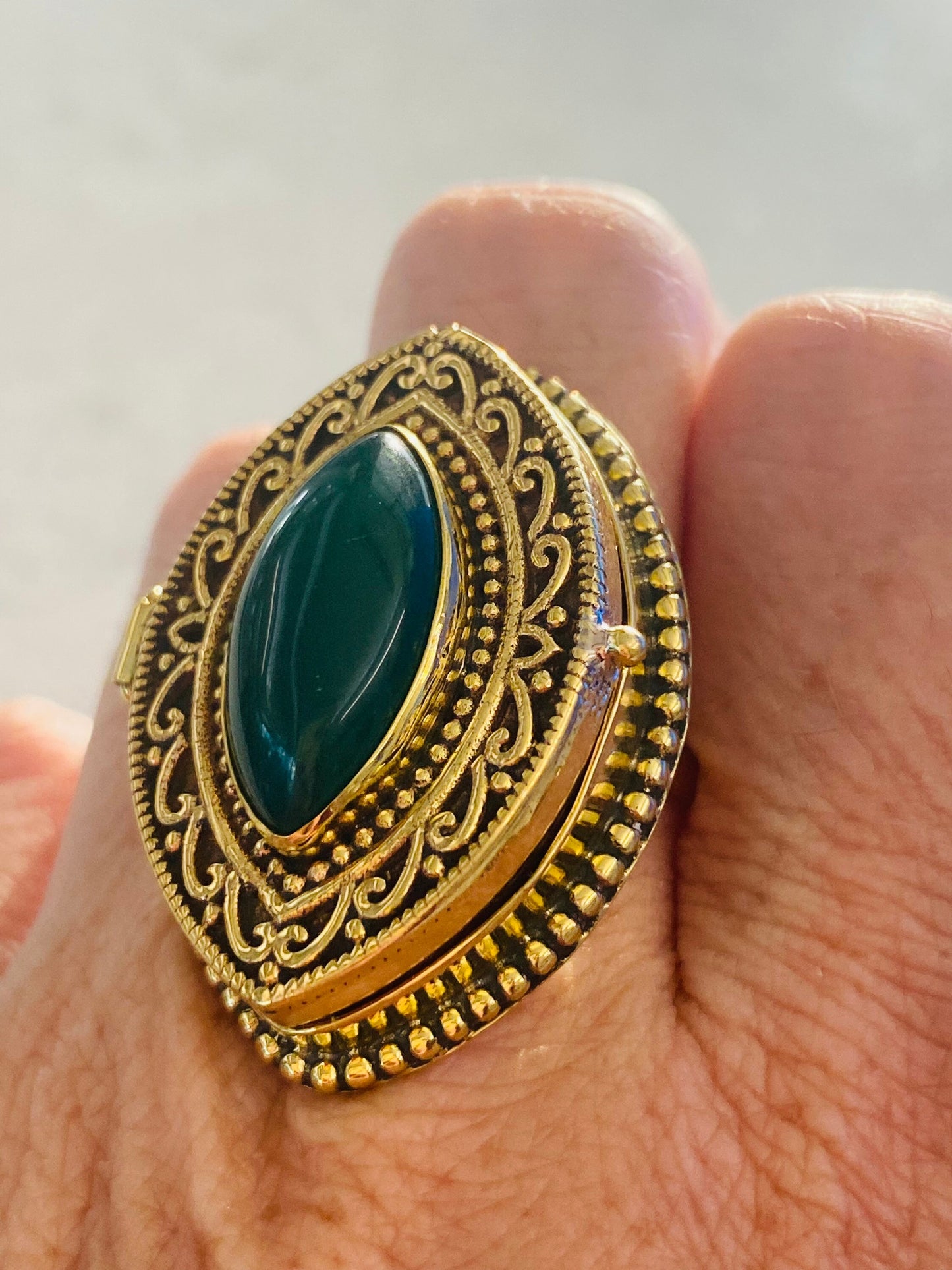 Vintage Green Chrysoprase Brass Poison Pillbox Ring