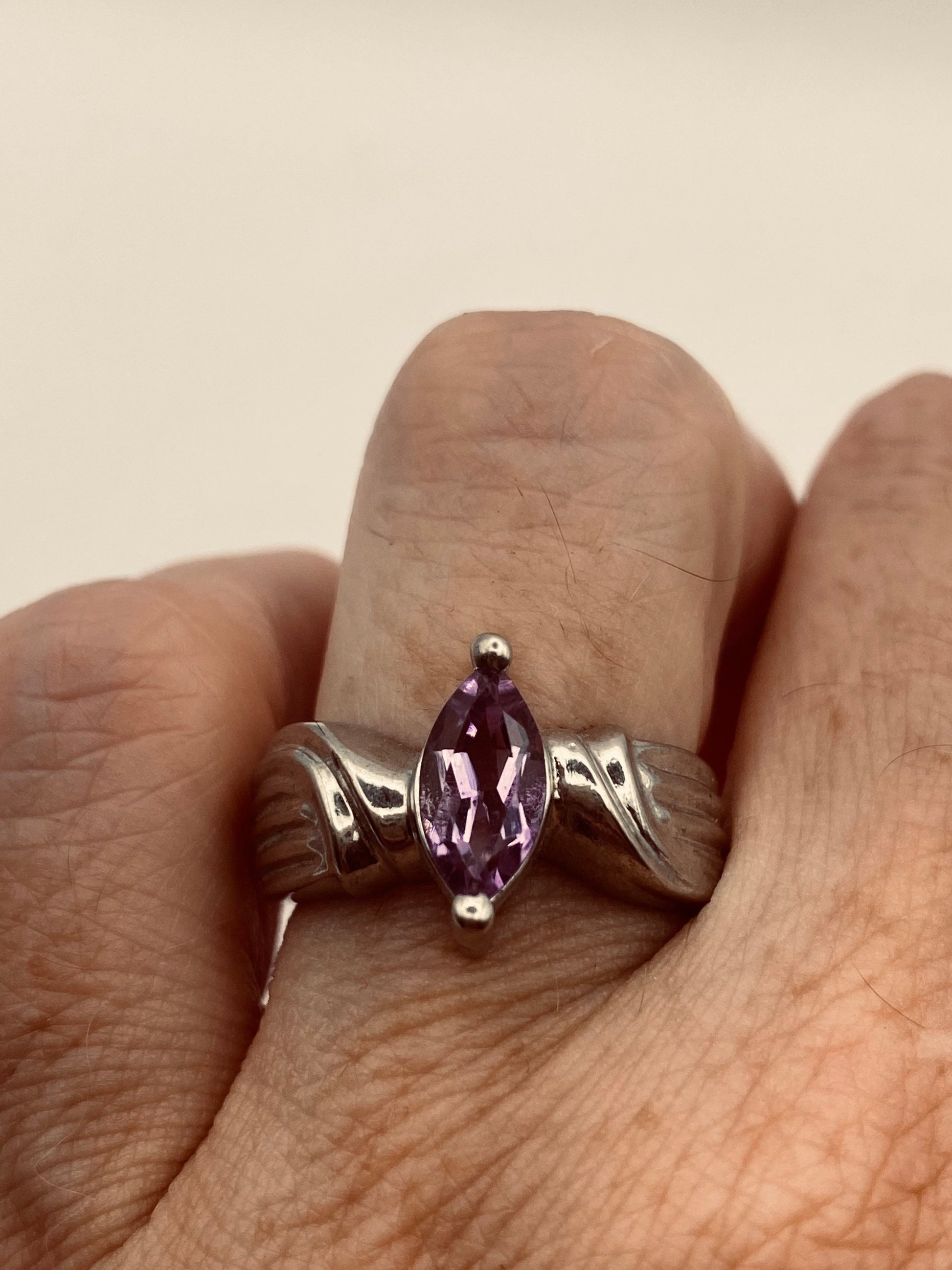 Vintage Purple Amethyst Ring 925 Sterling Silver Size 7.5