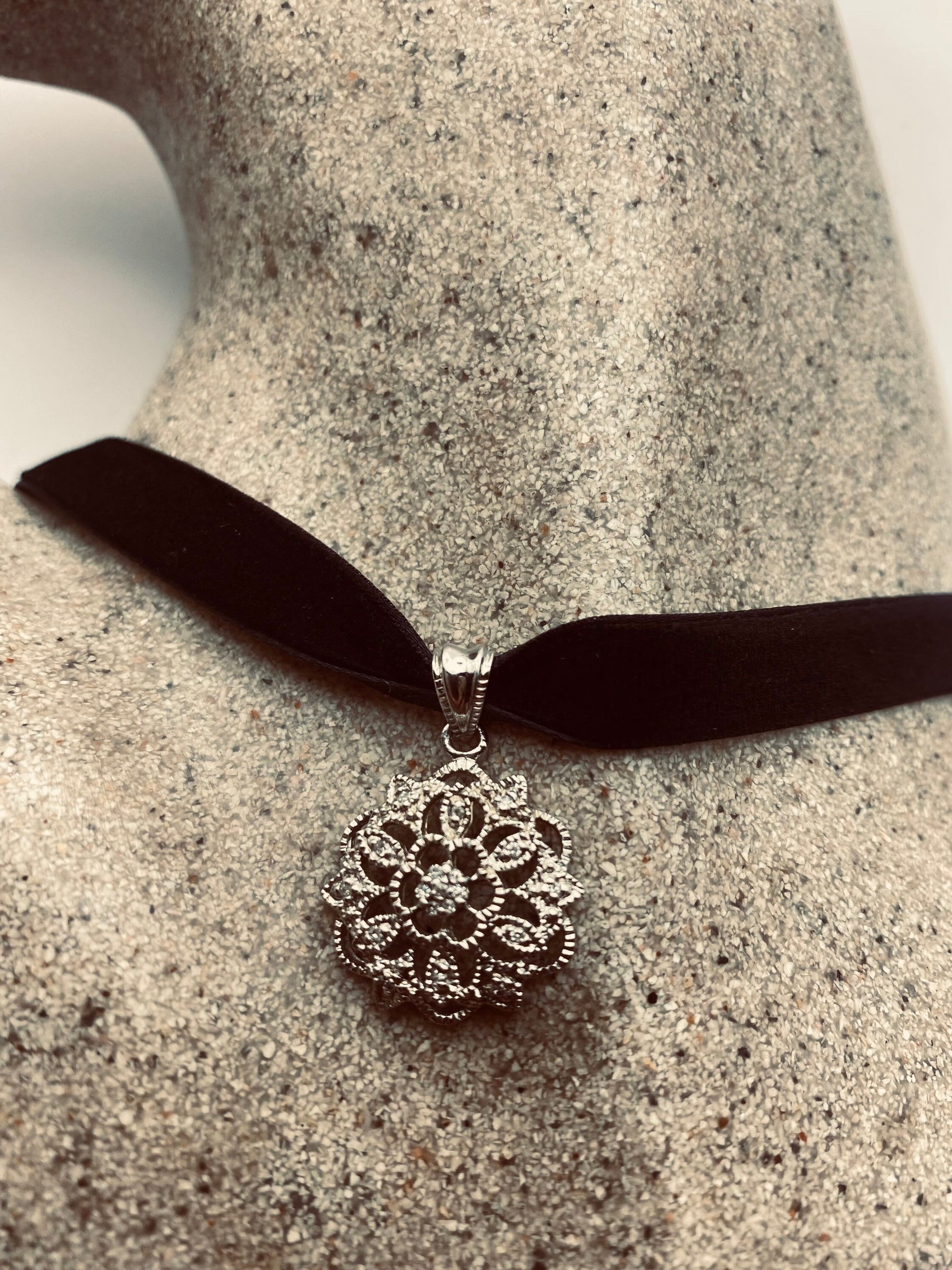 Vintage Diamond 925 Sterling Silver Necklace Choker