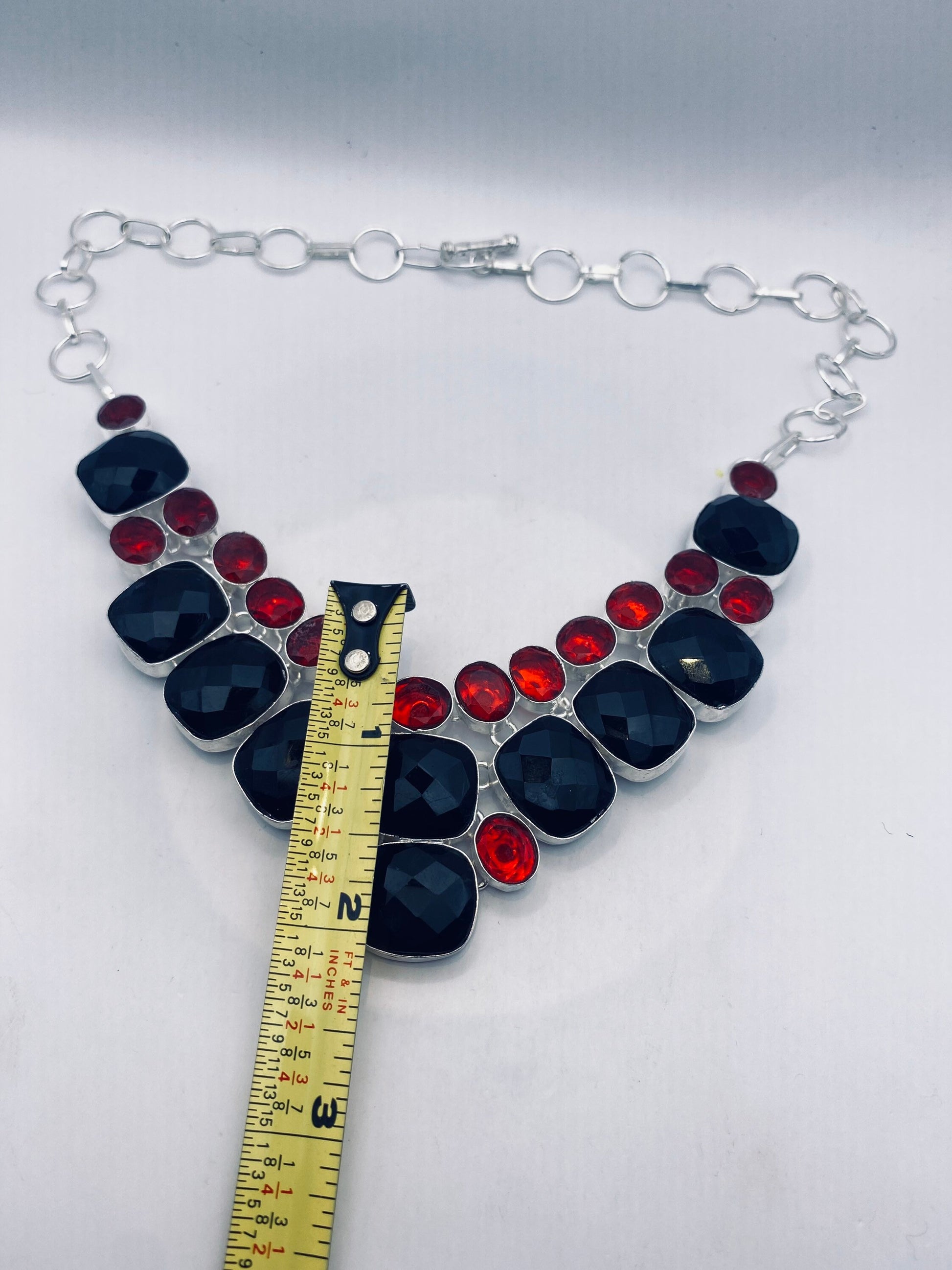 Vintage Red Ruby Glass and Black Jet Choker Silver Collar Bib Necklace