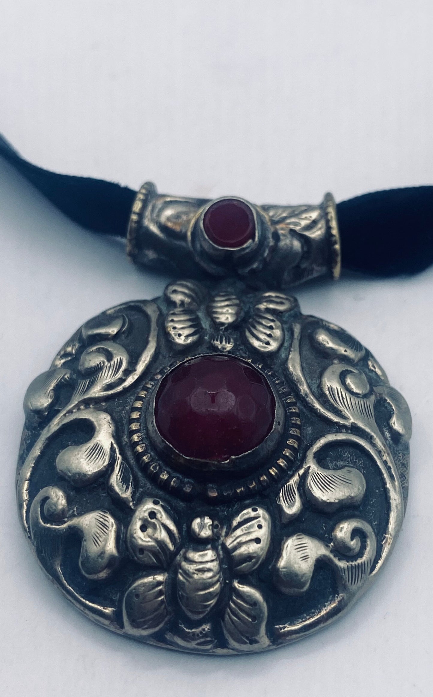 Vintage Tibetian Red Carnelian Choker Pendant