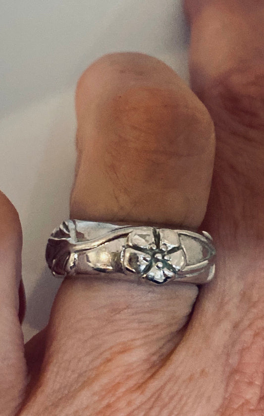 Vintage Eternity Flower 925 Sterling Silver Wedding Ring