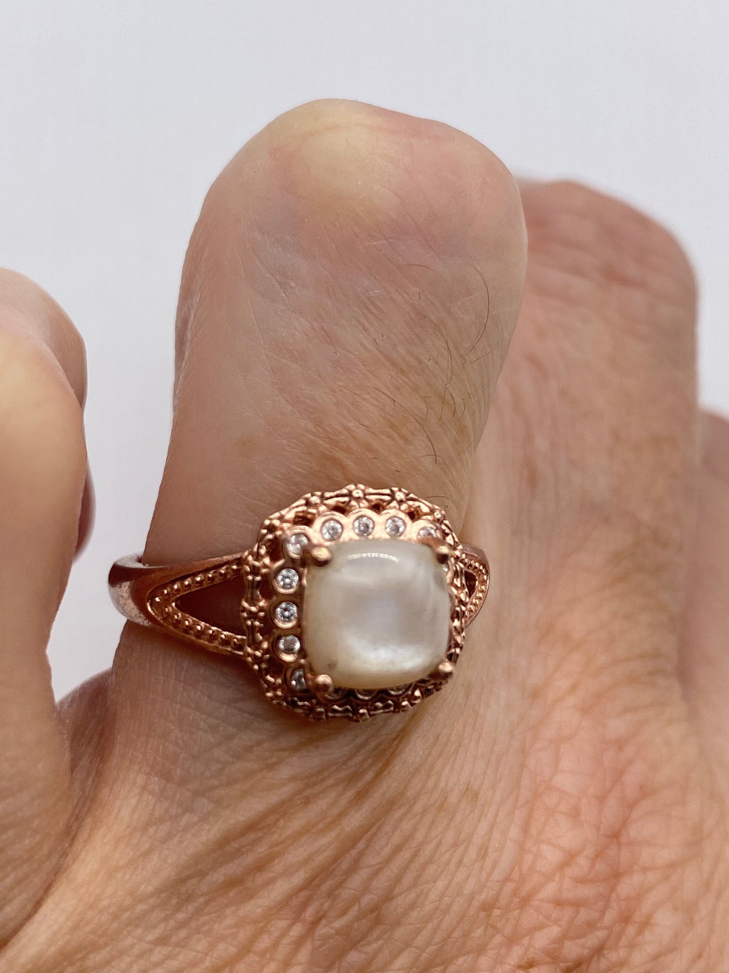 Vintage Genuine Mother of Pearl Rose Gold 925 Sterling Silver Ring