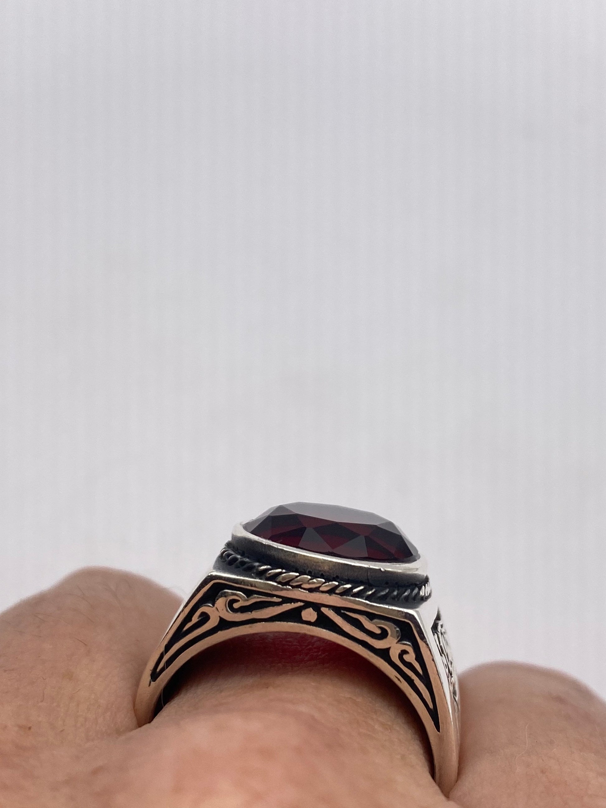 Vintage Sterling Silver Ruby Glass Mens Pirate Ring