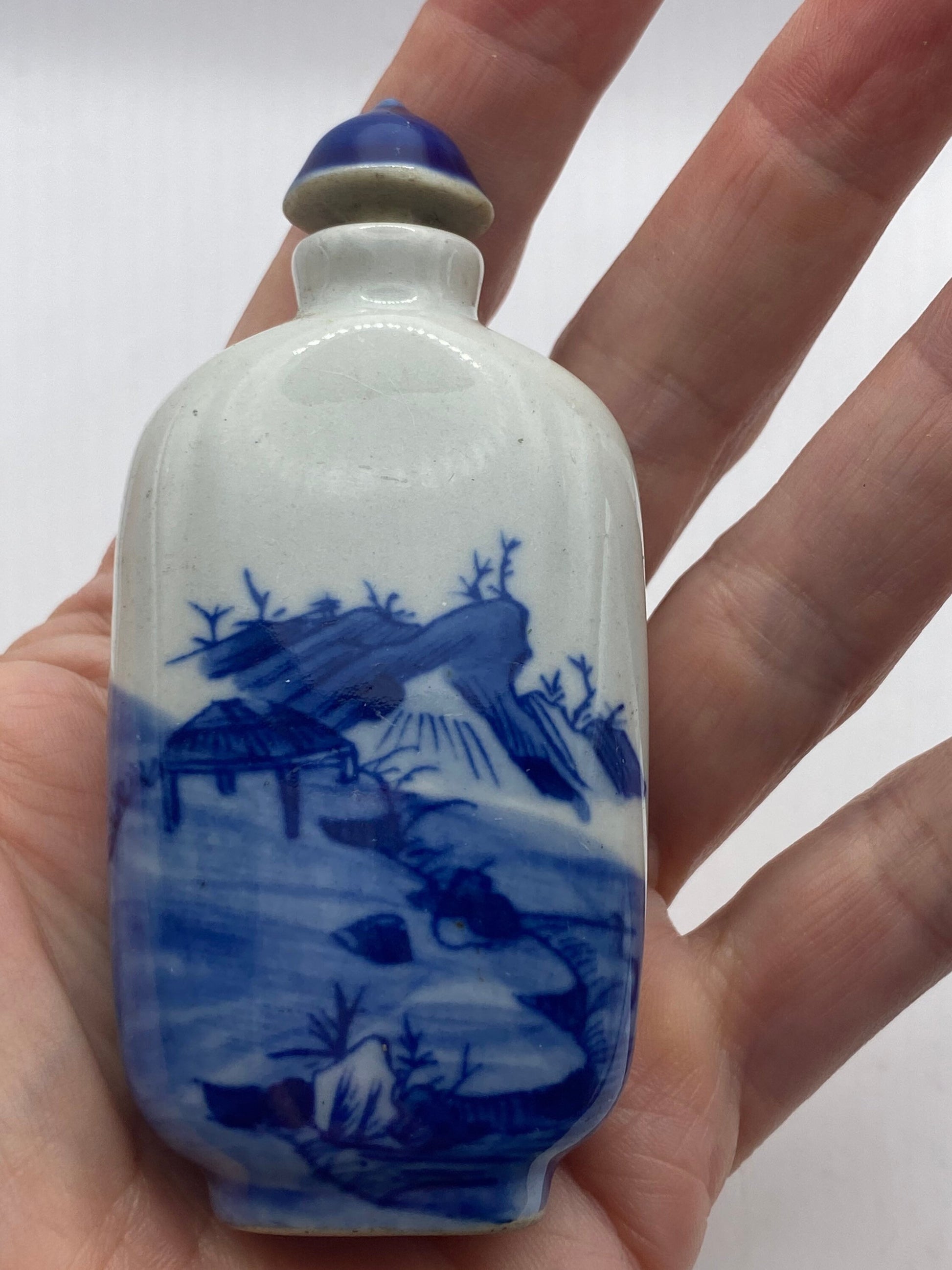 Vintage Dragon Bottle Snuff Perfume Flask Hand Painted Porcelain