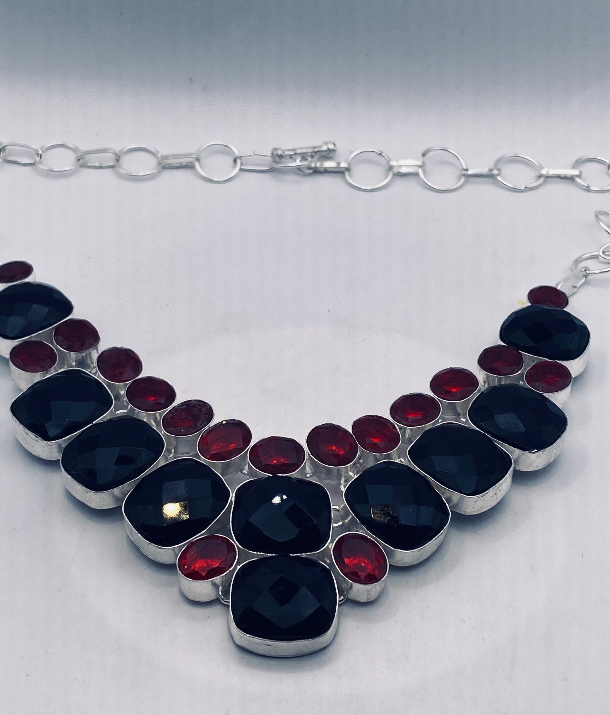 Vintage Red Ruby Glass and Black Jet Choker Silver Collar Bib Necklace