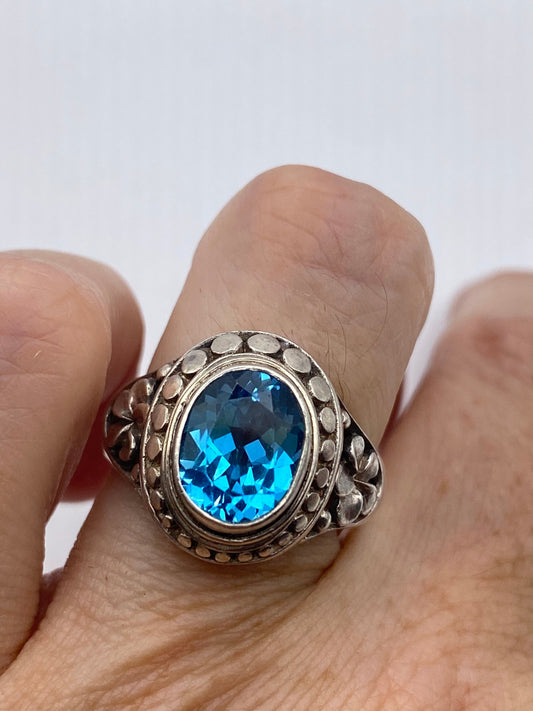 Vintage Genuine Blue Topaz 925 Sterling Silver Ring