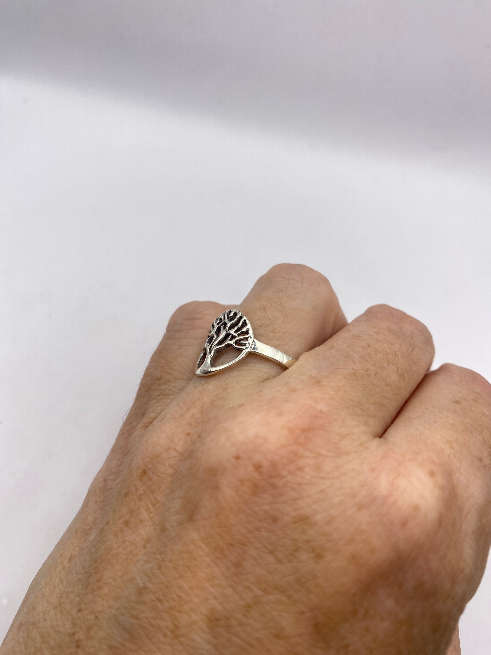 Vintage 925 Sterling Silver Tree of Life Ring