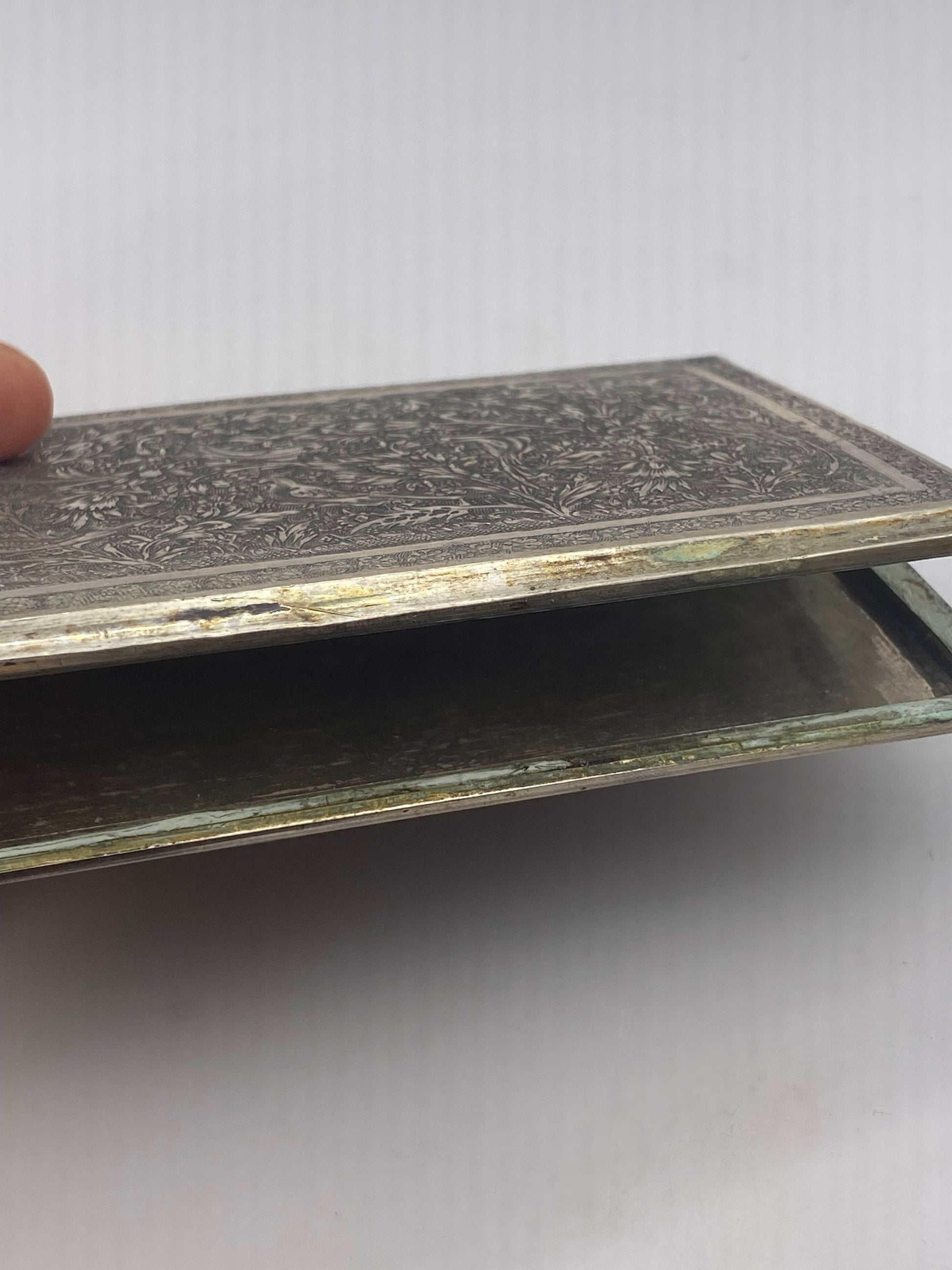 Vintage sterling silver 925 antique cigarette box