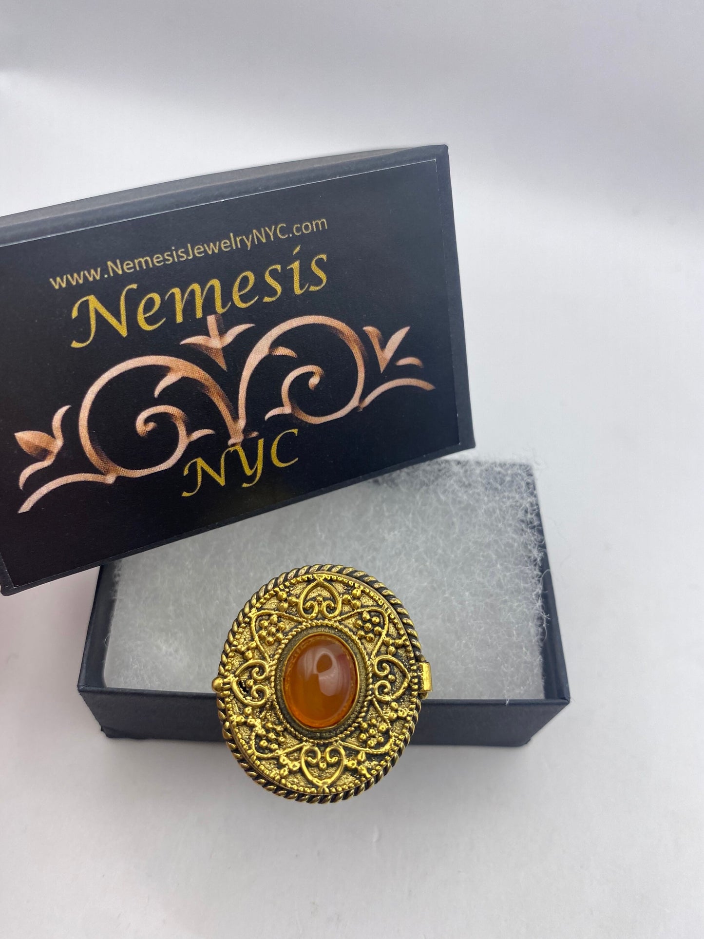 Vintage Red Carnelian Brass Poison Pillbox Ring