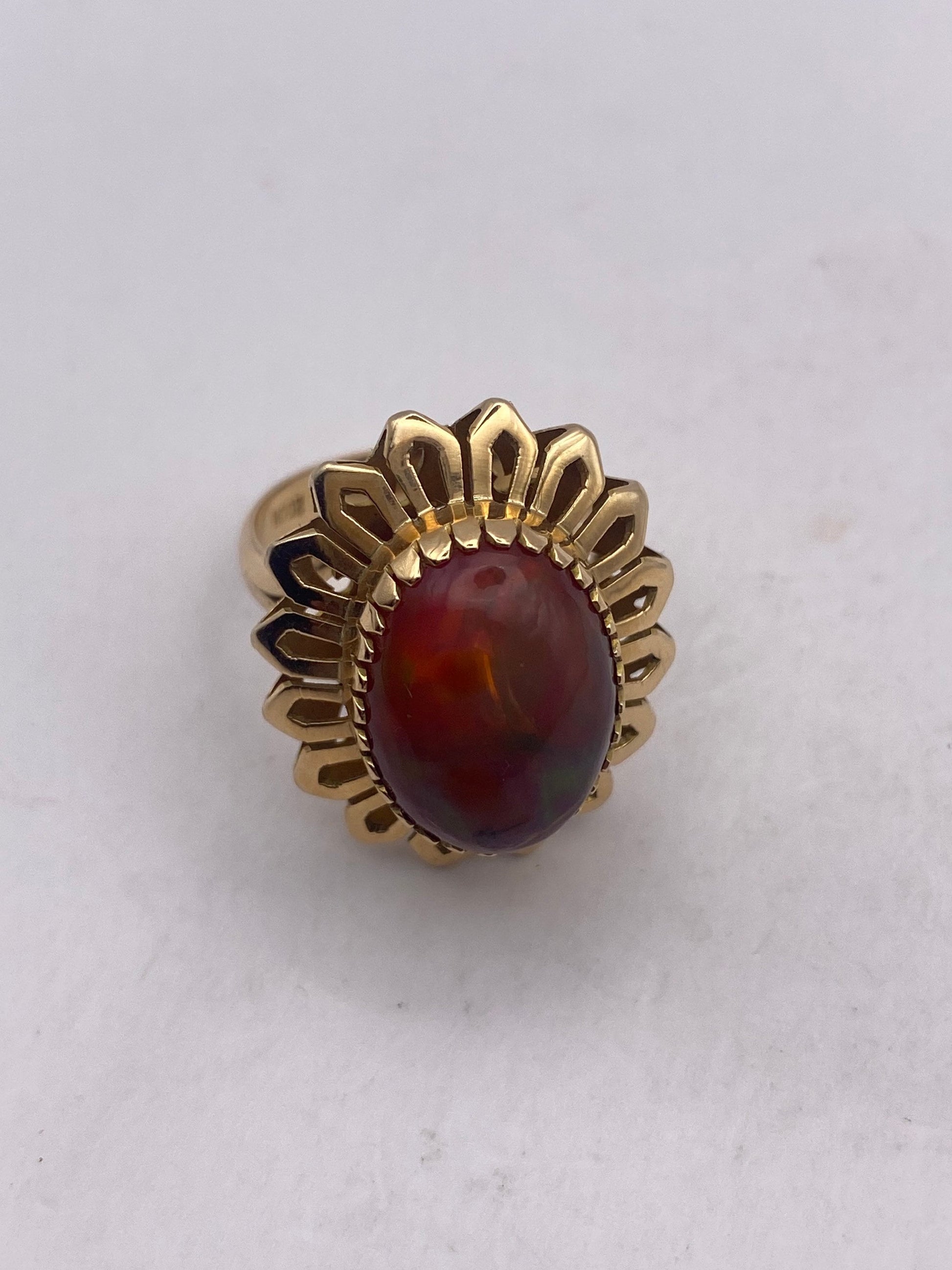 Vintage Orange Fire Opal 14k gold Ring