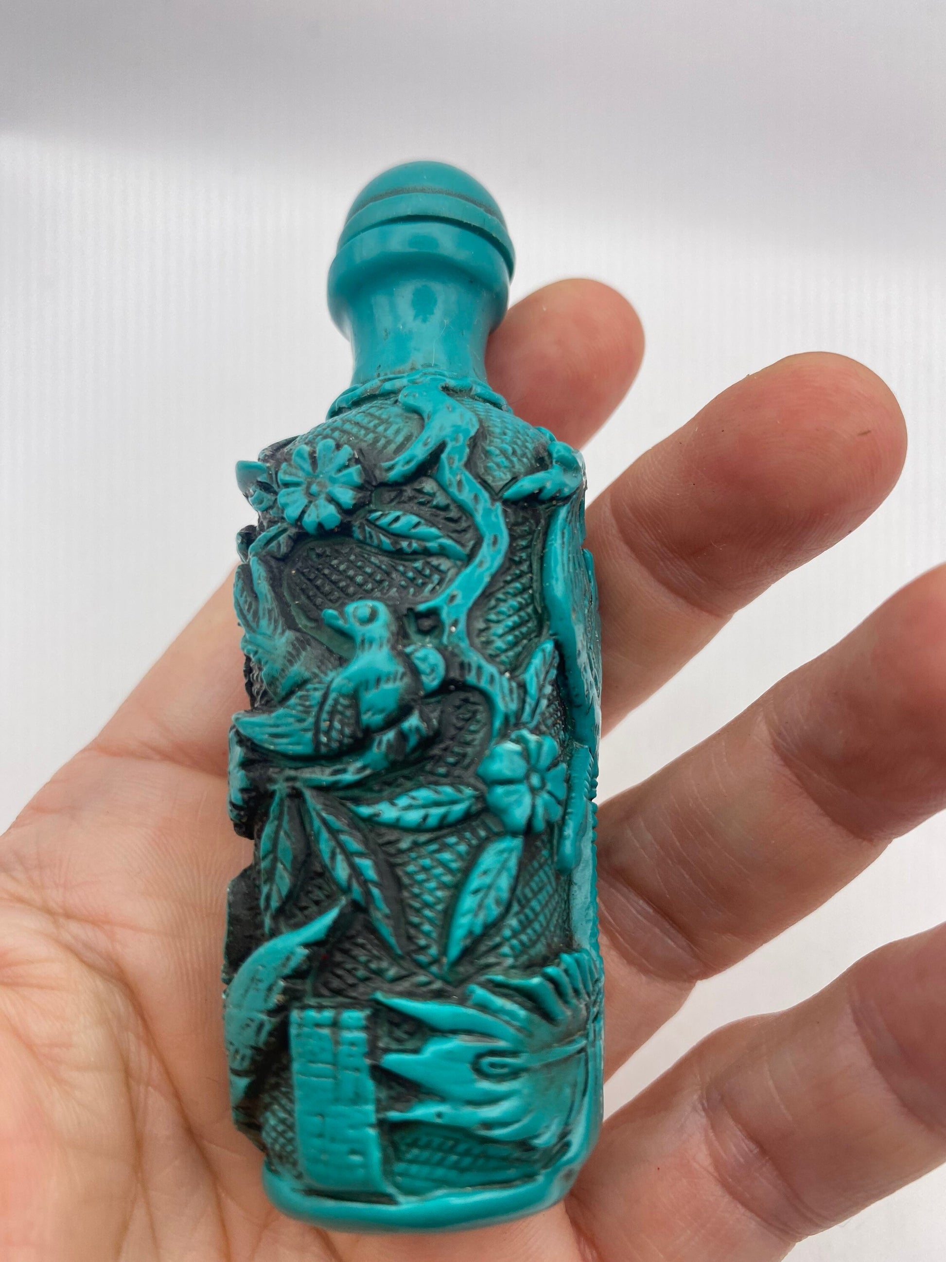 Vintage Bird Bottle Snuff Perfume Flask Cinnabar Resin