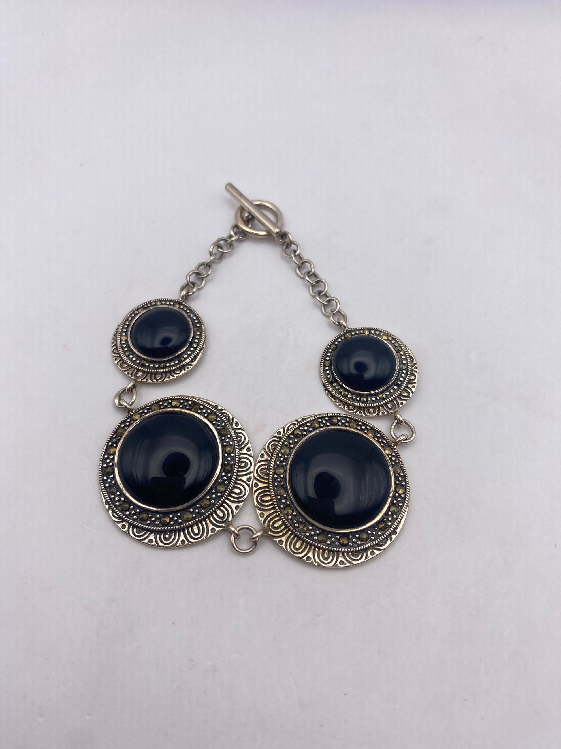 Vintage Black Onyx Bracelet Deco 925% Sterling Silver Marcasite