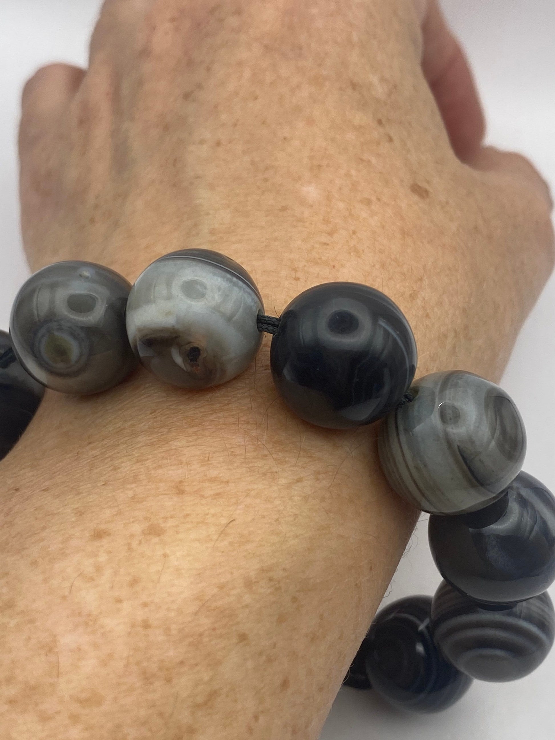 Vintage Black Agate Macrame Lucky Bracelet