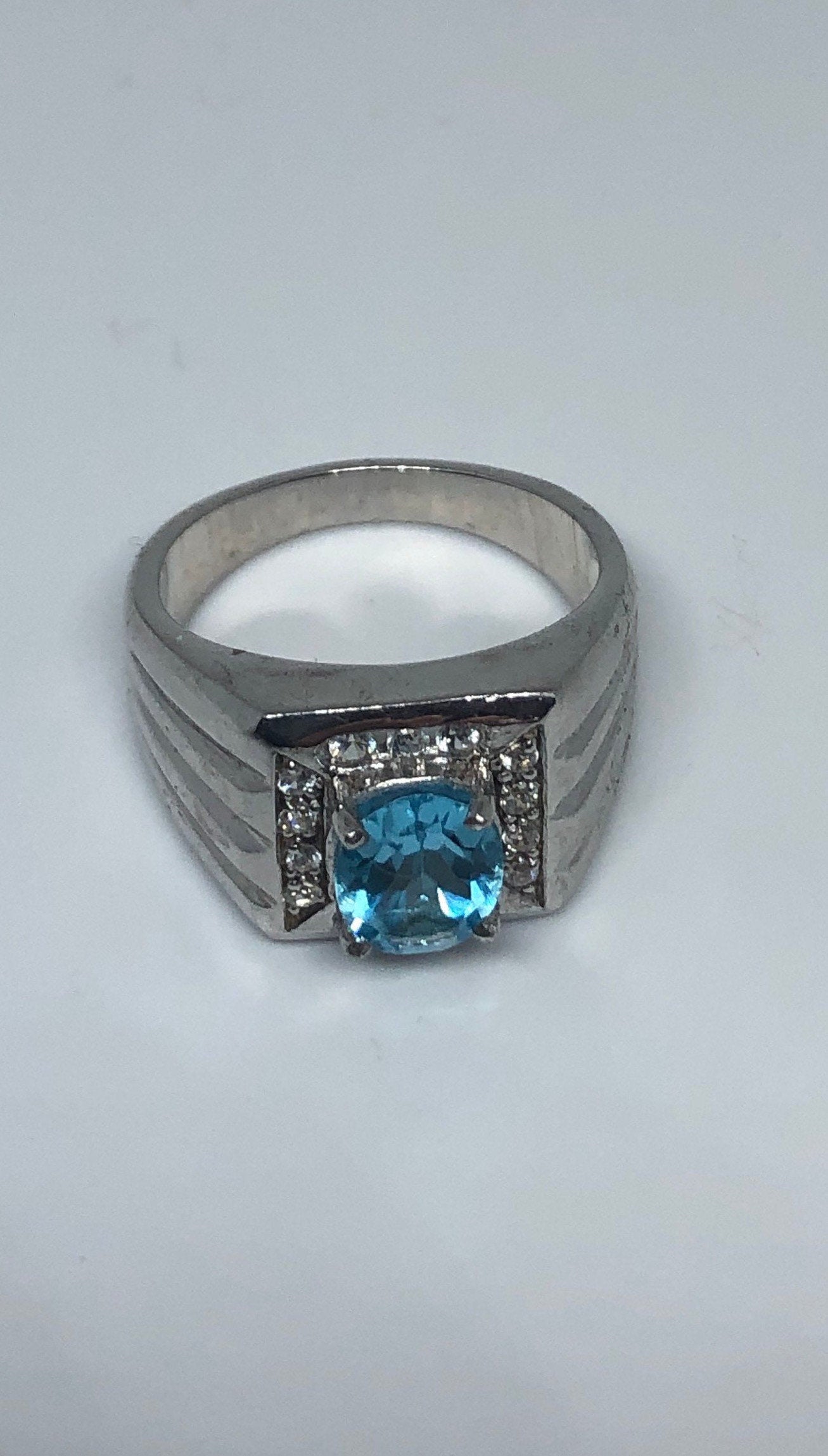 Vintage Genuine Blue Topaz 925 Sterling Silver Ring Size 7