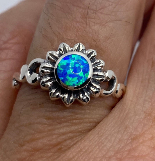 Vintage Blue Fire Opal 925 Sterling Silver Inlay Ring