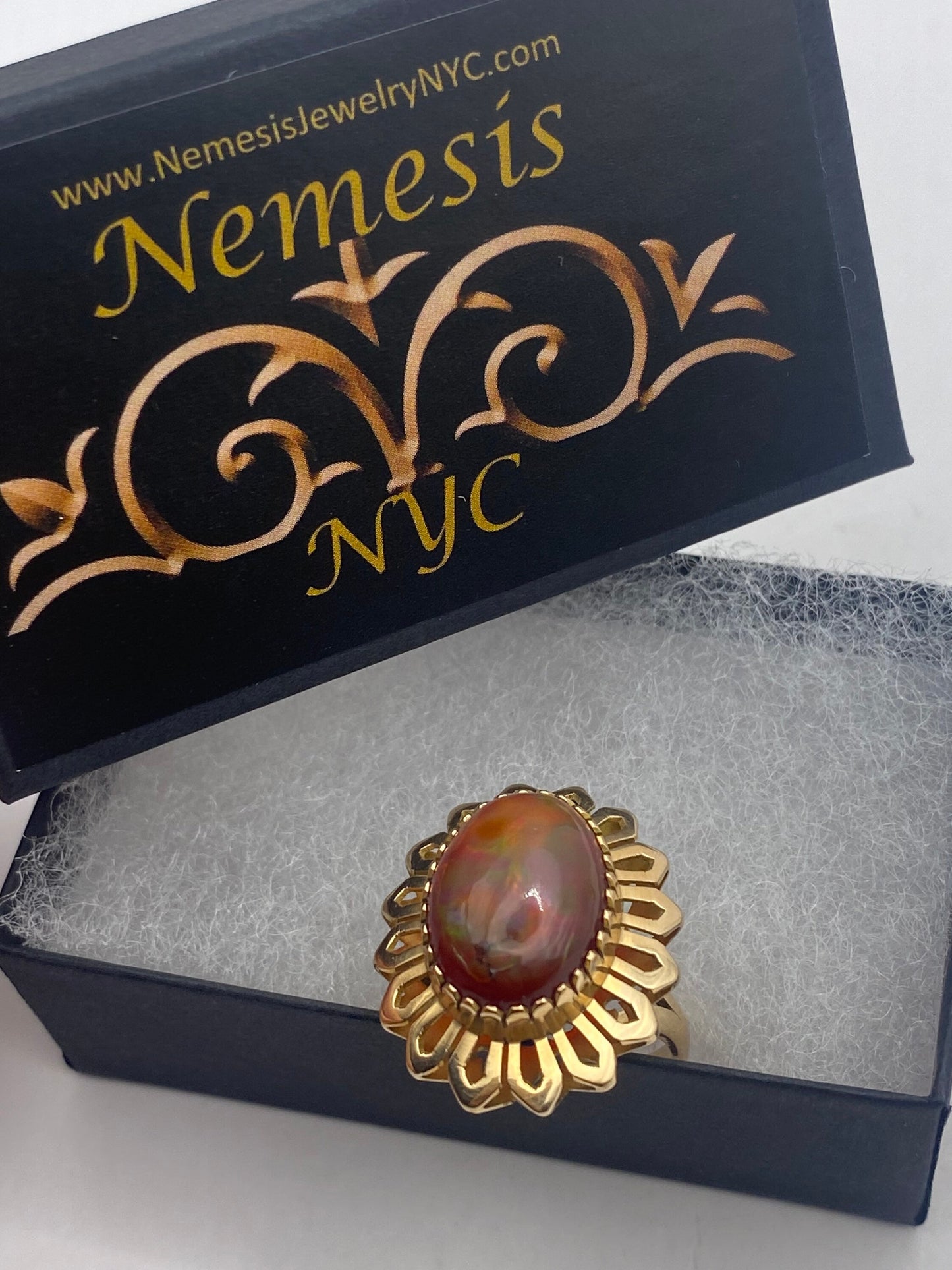 Vintage Orange Fire Opal 14k gold Ring