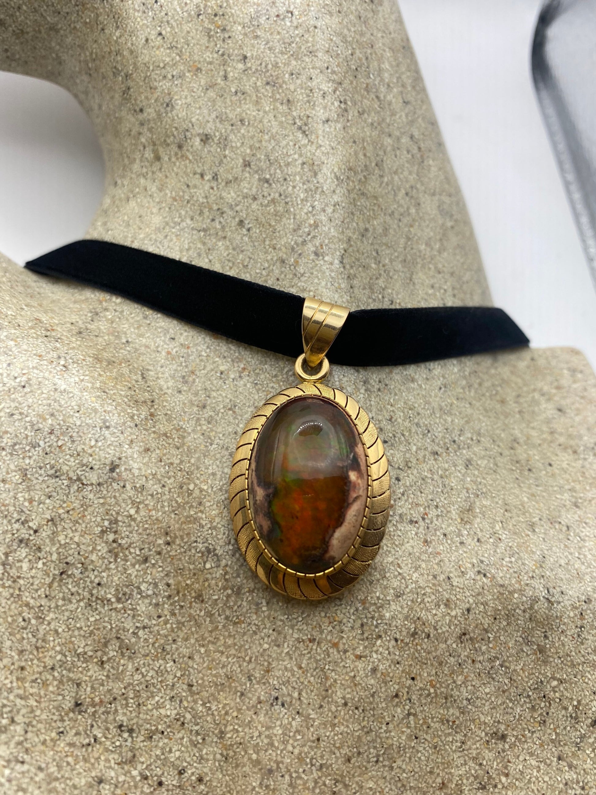 Vintage Orange Fire Opal 14k gold Choker Necklace