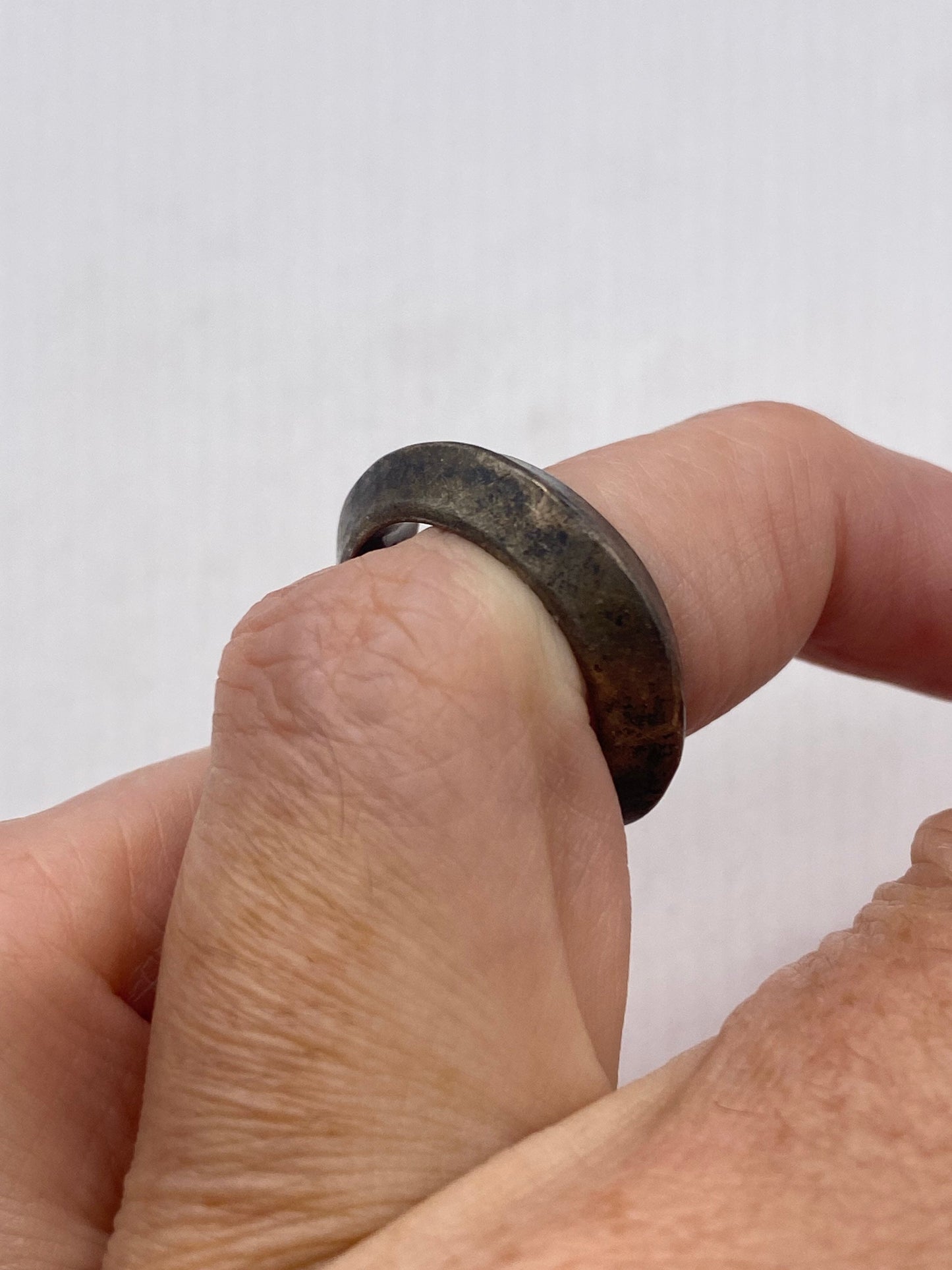 Vintage 925 Sterling Silver Antiqued Band Ring Size 5