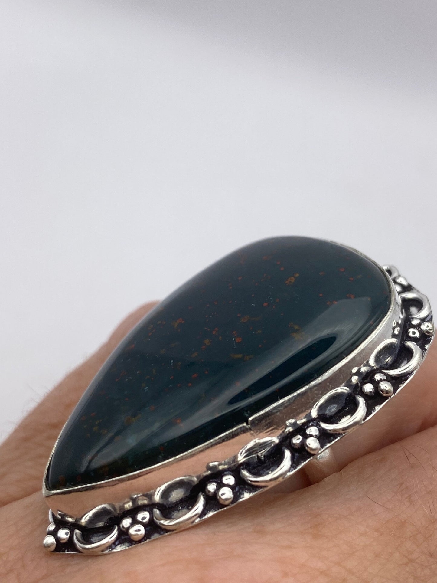 Vintage Green Agate Silver Cocktail Ring