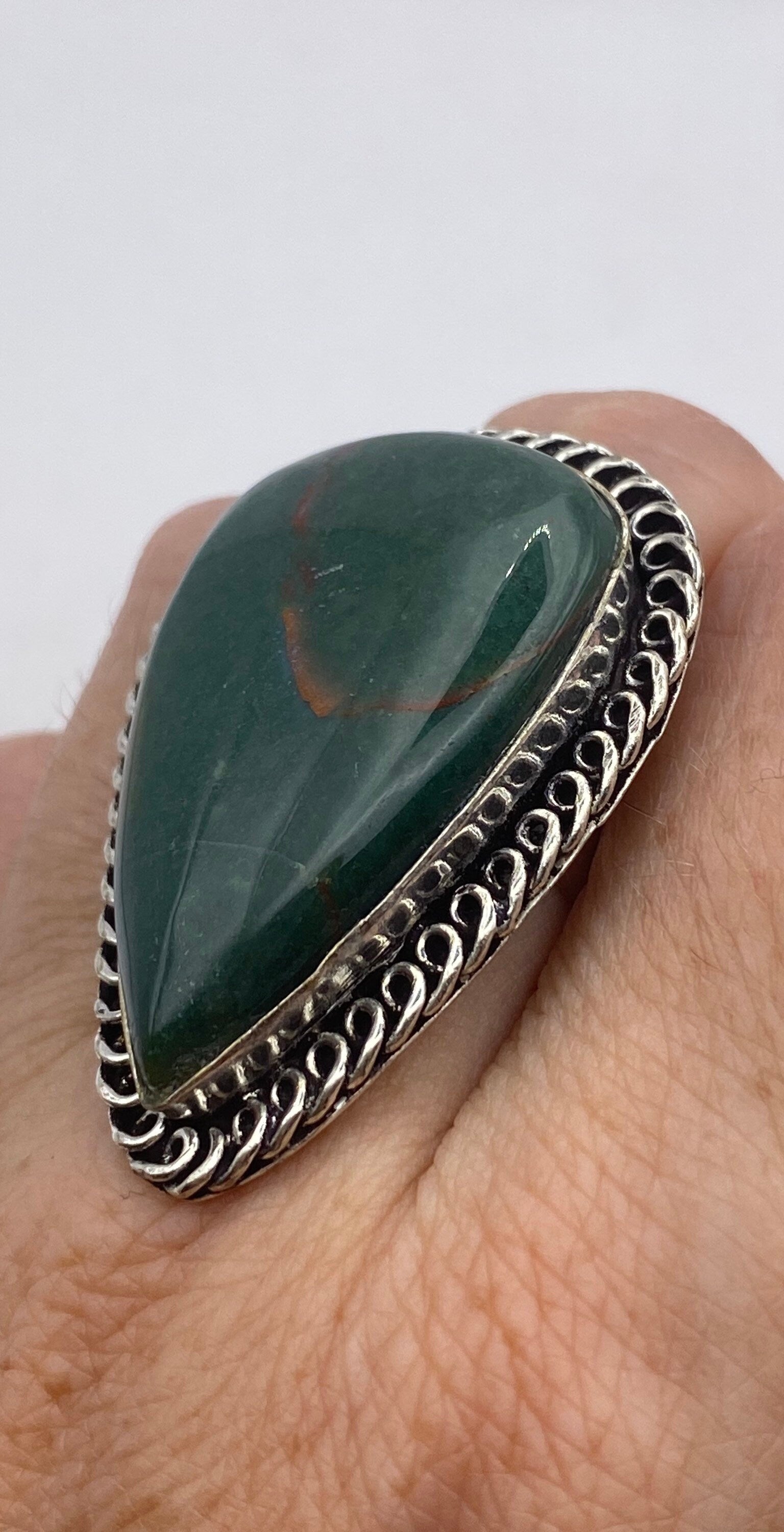 Vintage Green Agate Silver Cocktail Ring