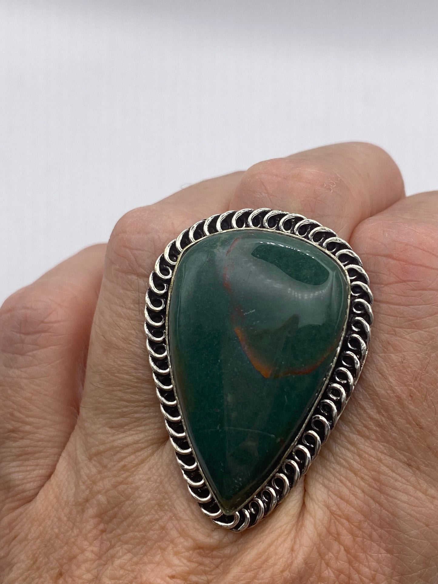 Vintage Green Agate Silver Cocktail Ring