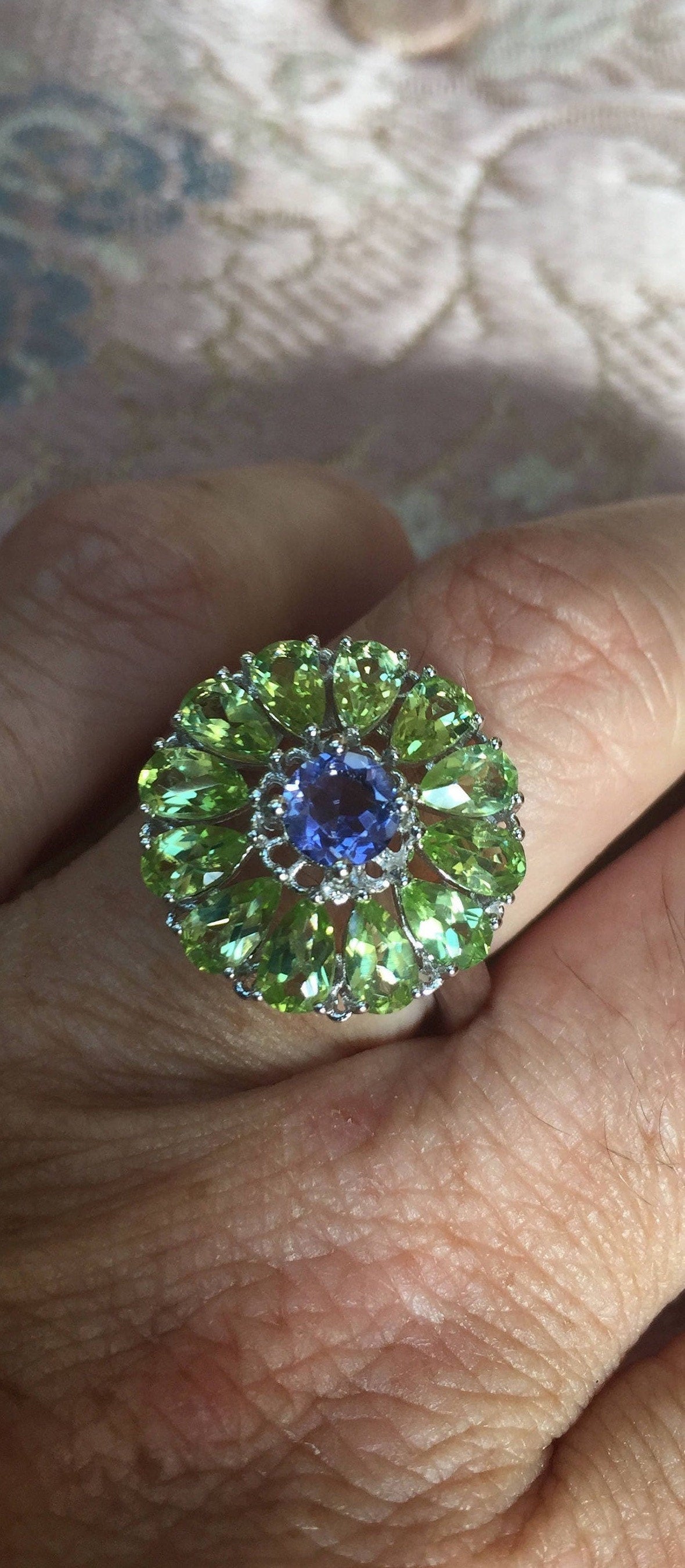 Vintage Green Peridot and Blue Iolite Flower 925 Sterling Silver Cocktail Ring