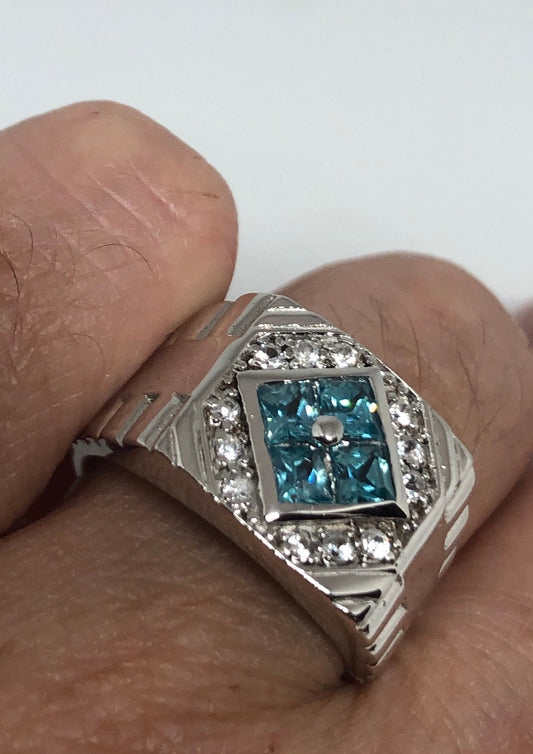 Vintage Genuine Blue Topaz 925 Sterling Silver Ring Size 7.5