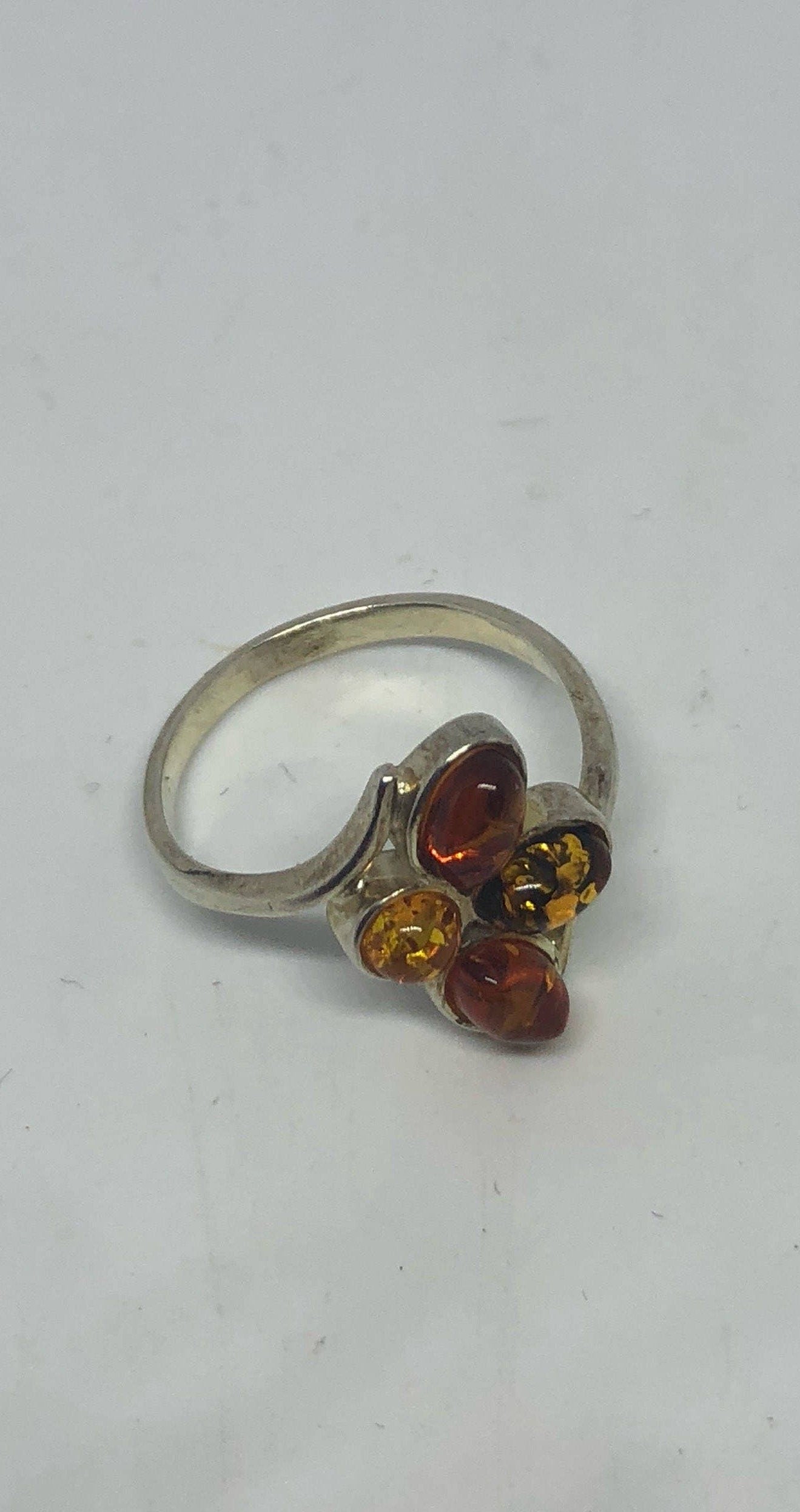 Vintage Hand Carved Golden Genuine Baltic Yellow 925 Sterling Silver Ring