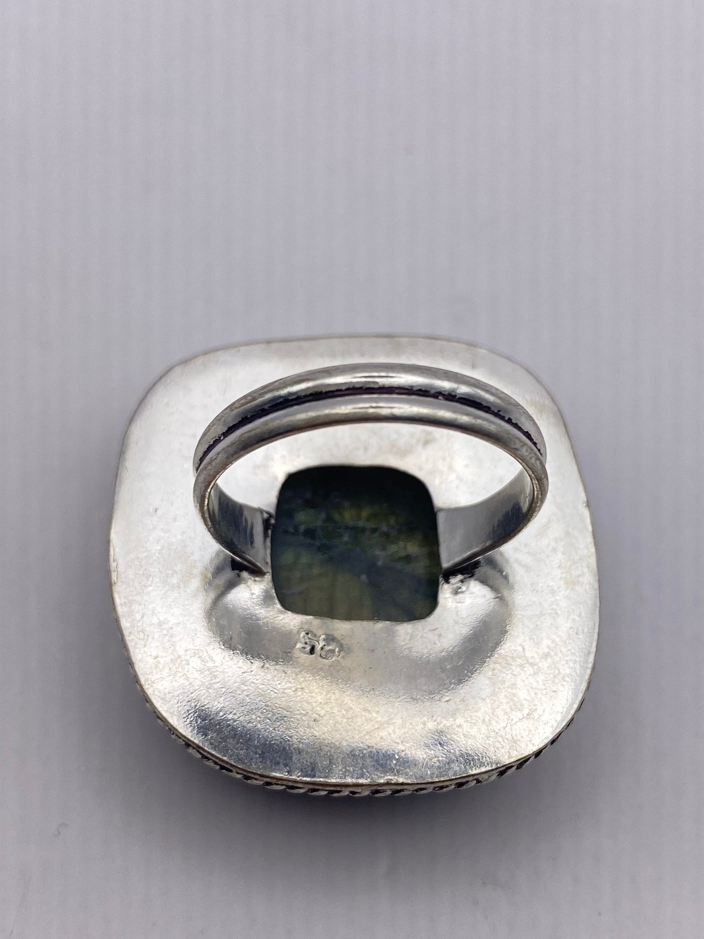 Vintage Large Blue Green Labradorite Stone Silver Ring