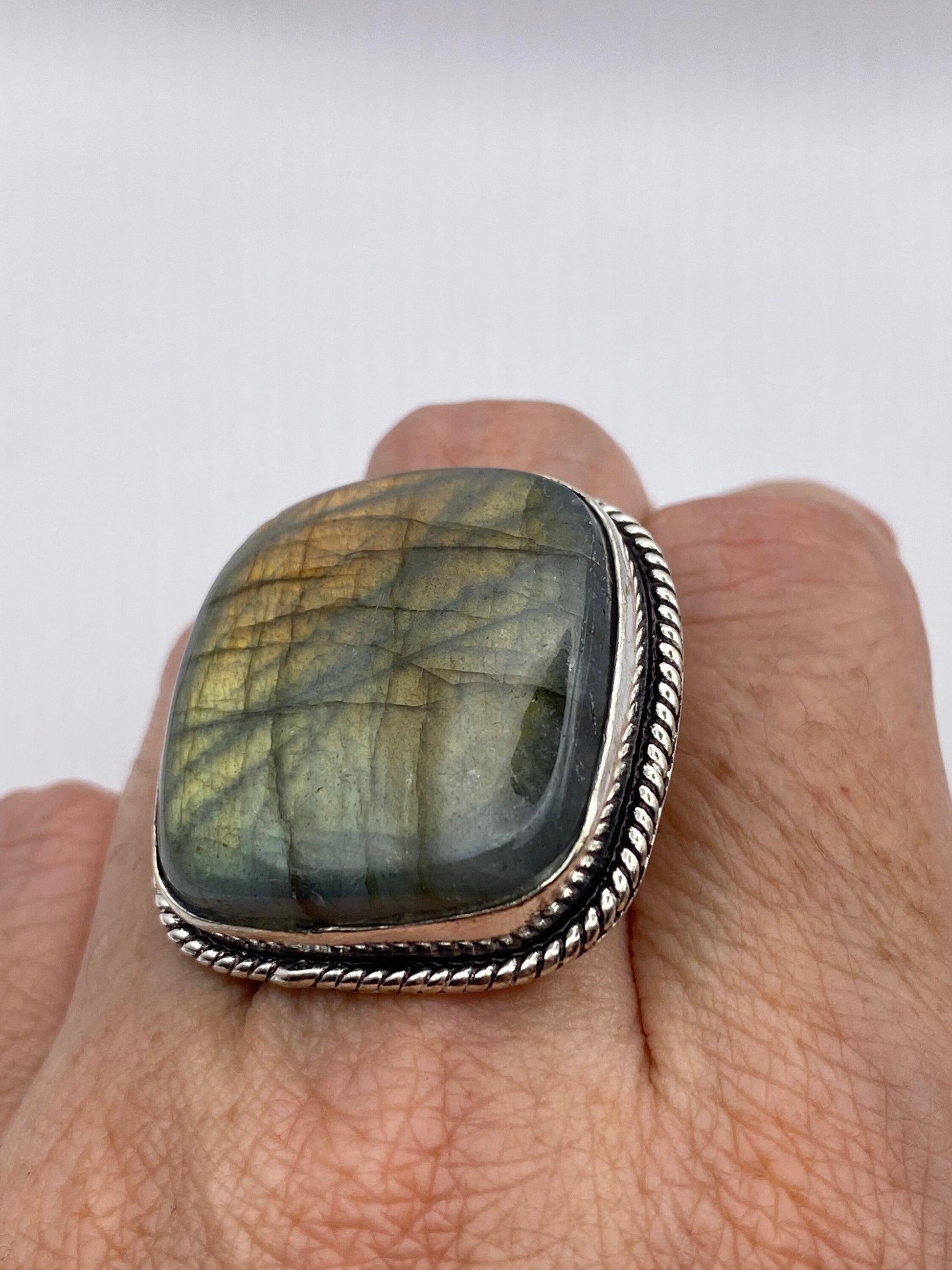 Vintage Large Blue Green Labradorite Stone Silver Ring