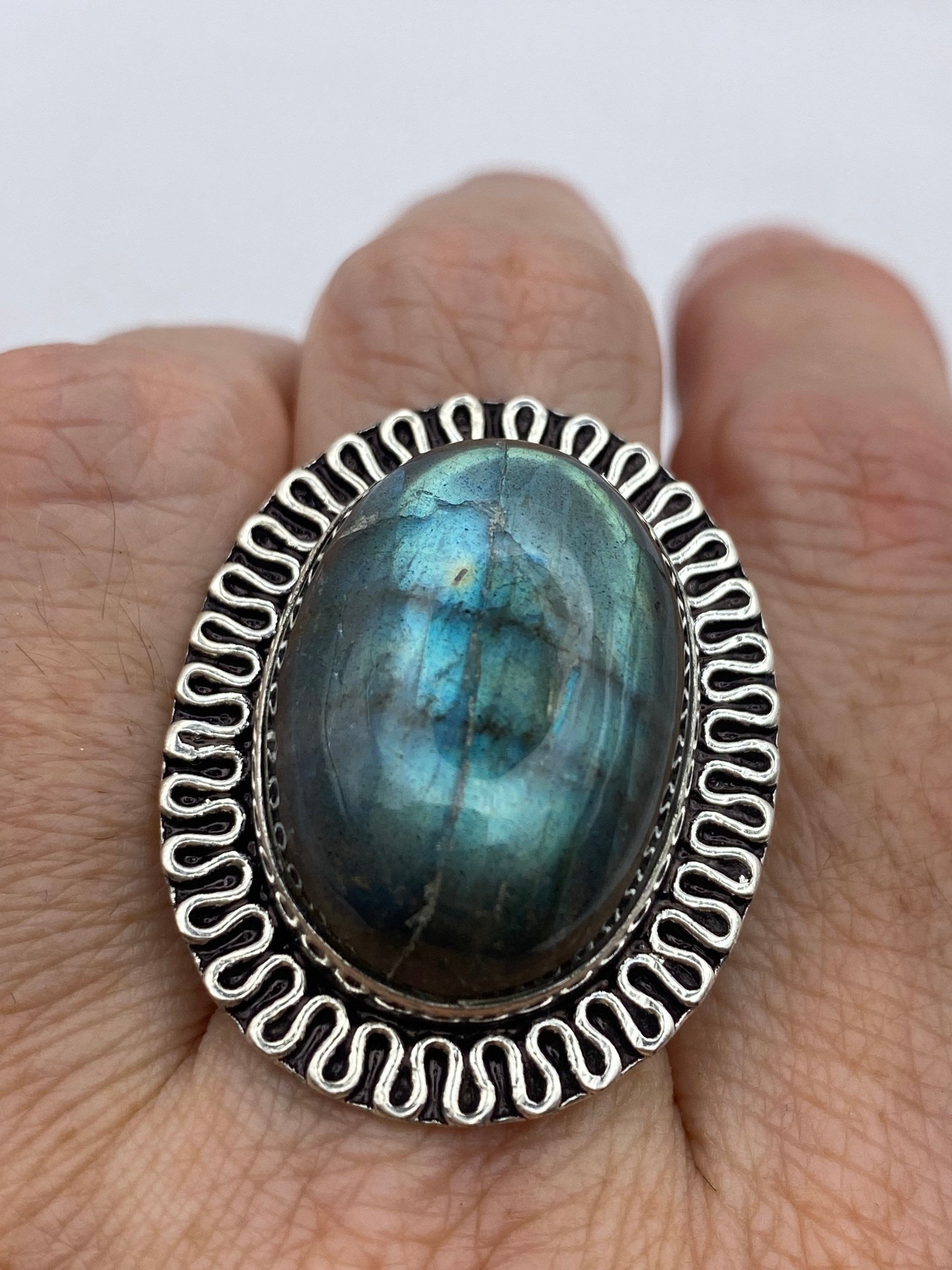 Vintage Large Blue Green Labradorite Stone Silver Ring