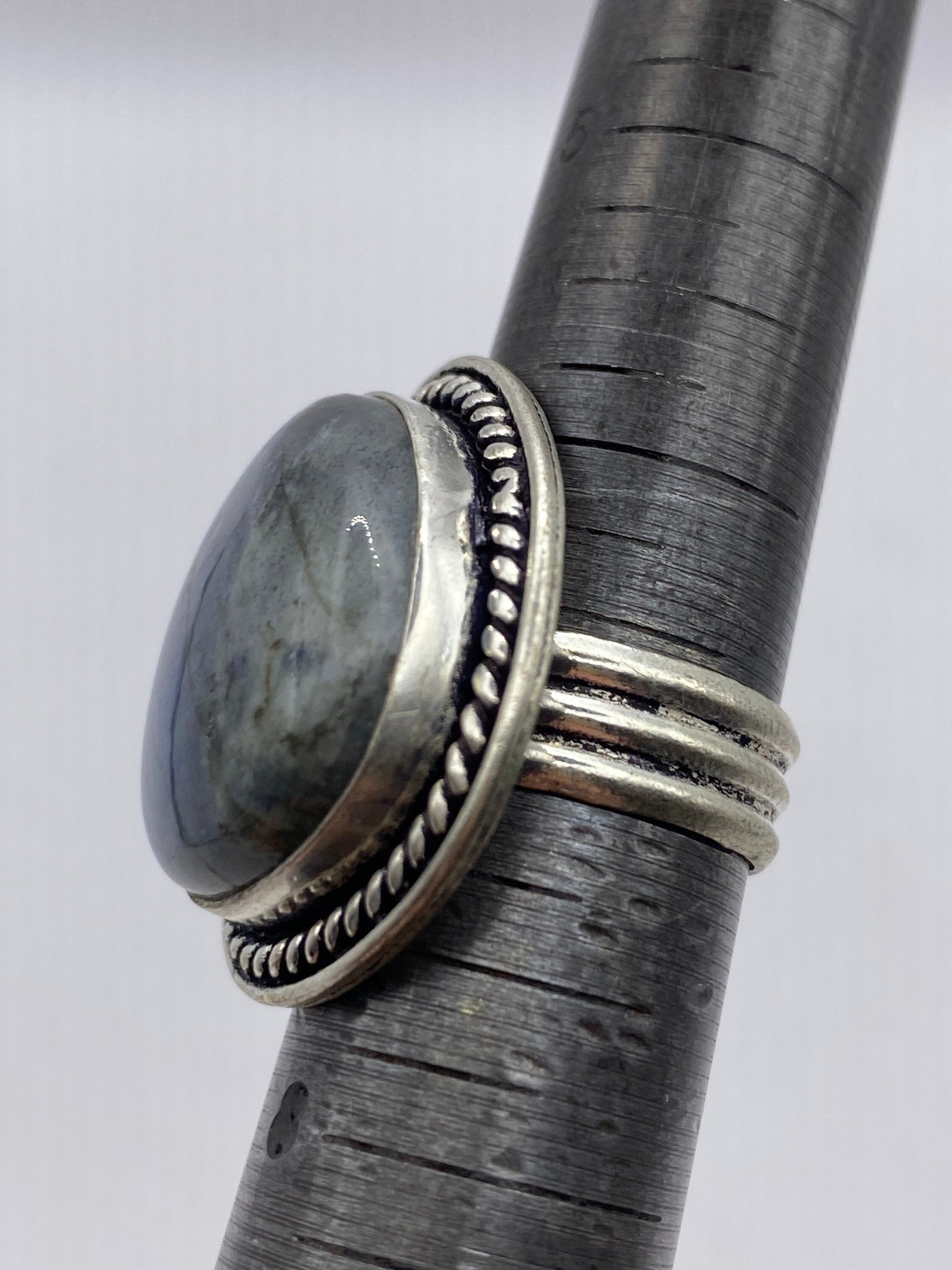 Vintage Large Blue Green Labradorite Stone Silver Ring