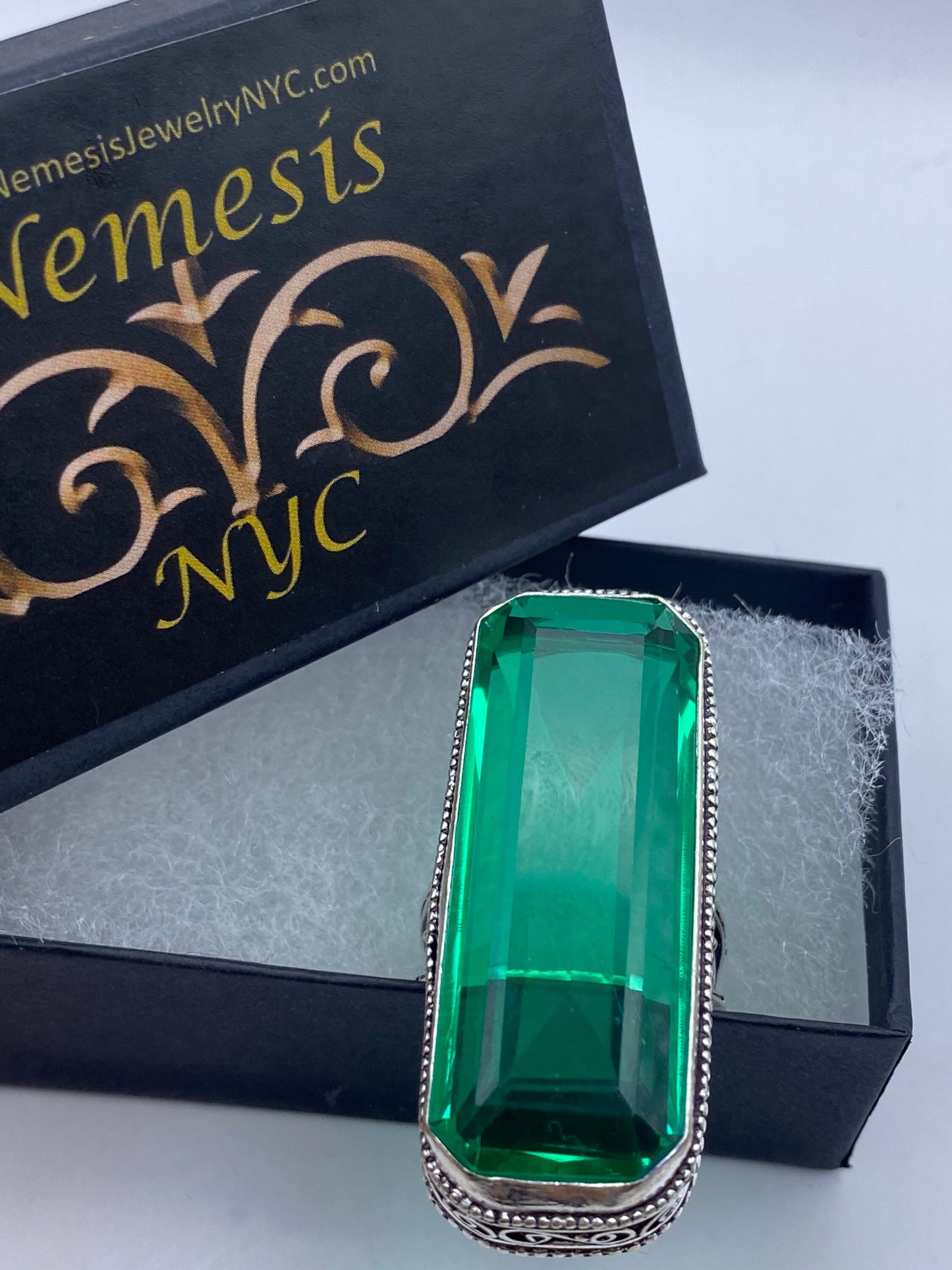 Vintage Green Antique Glass Cocktail Ring