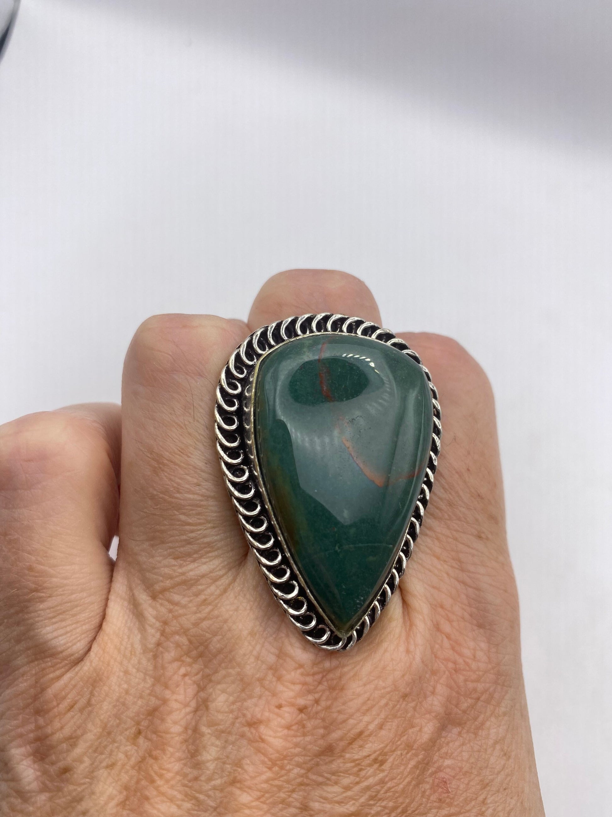 Vintage Green Agate Silver Cocktail Ring