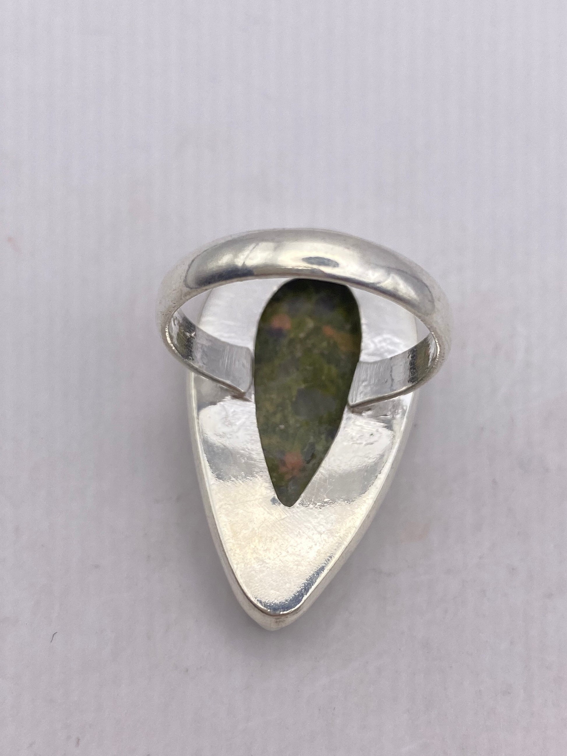 Vintage Green Unikcyte Silver Ring Size 9