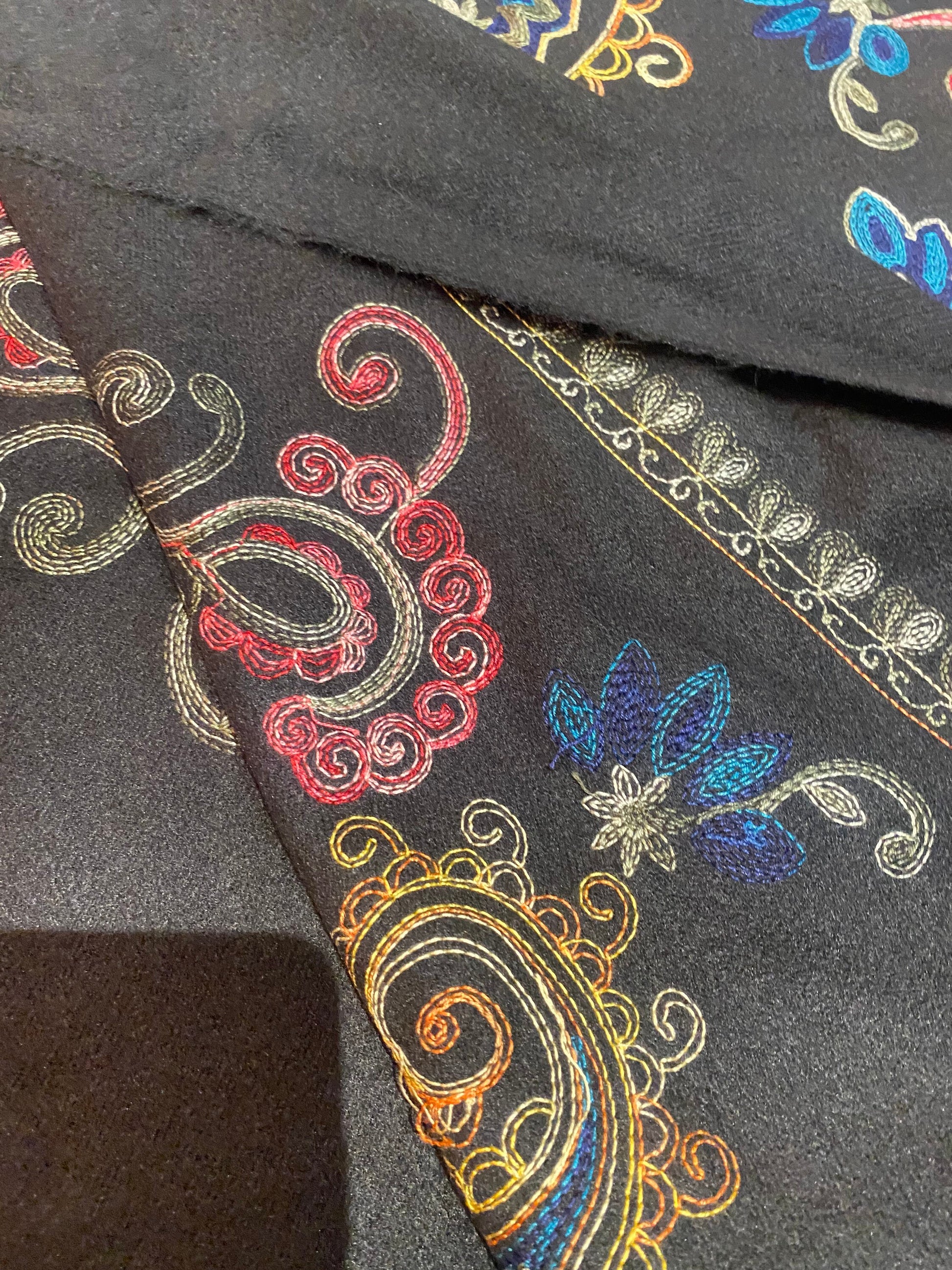 Vintage Black Cashmere Pashmina Scarf Wrap Paisley Embroidered