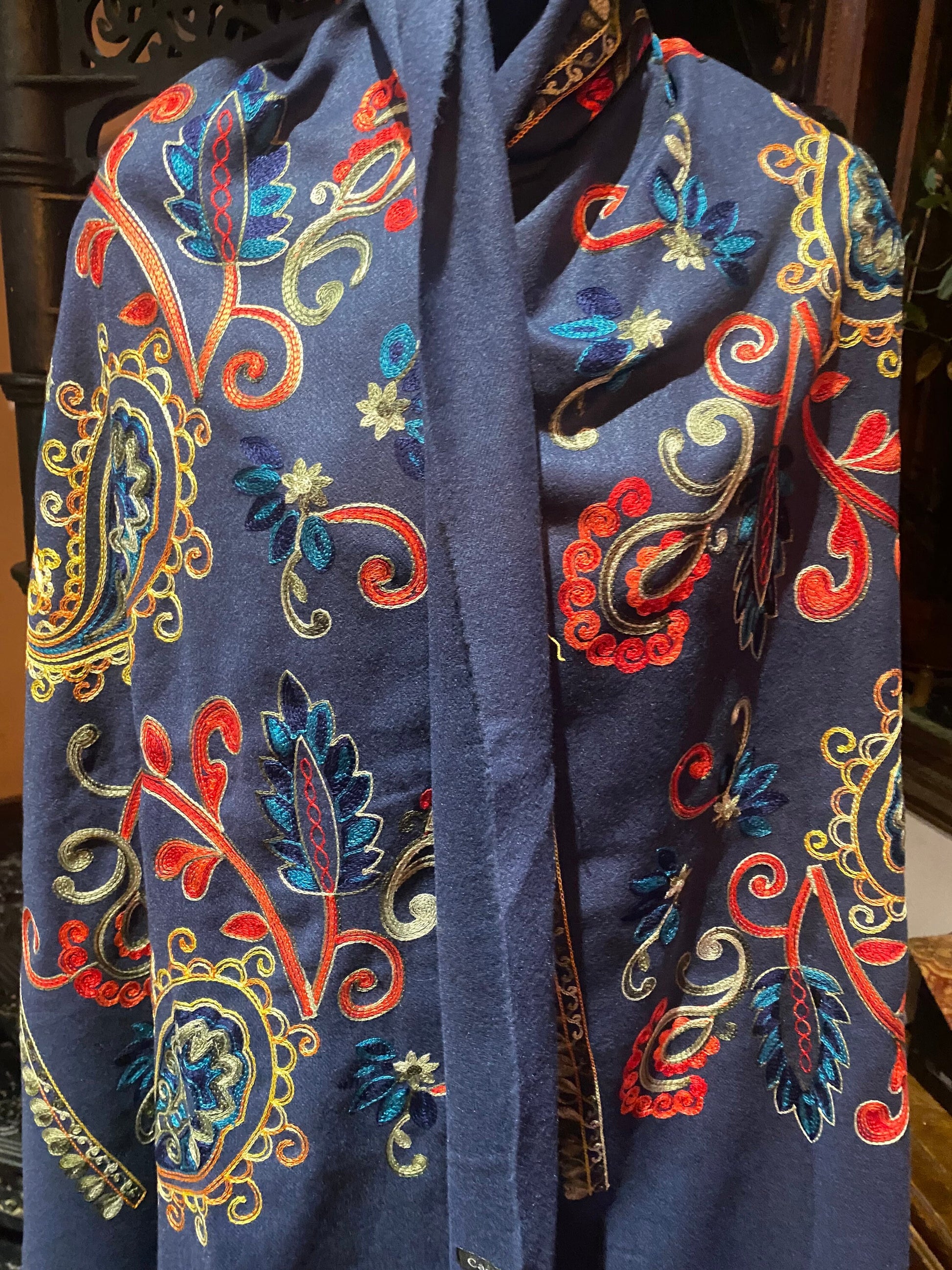 Vintage Navy Blue Cashmere Pashmina Scarf Wrap Paisley Embroidered