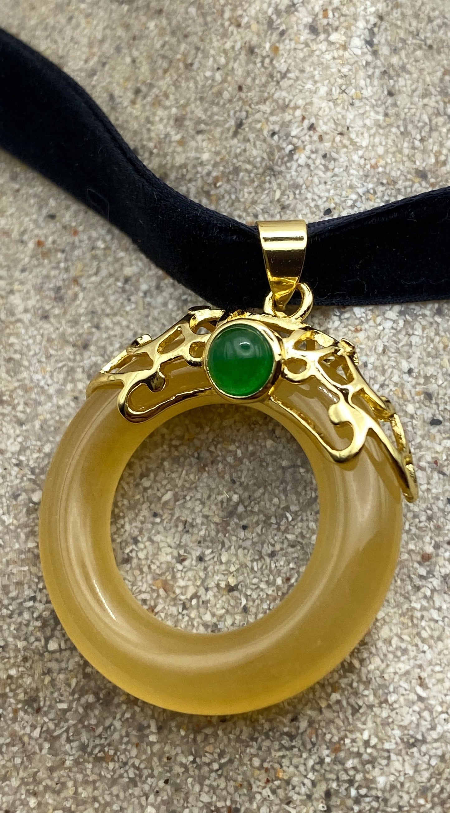 Vintage Butterscotch and Green Jade Choker Gold Finish Necklace Pendant